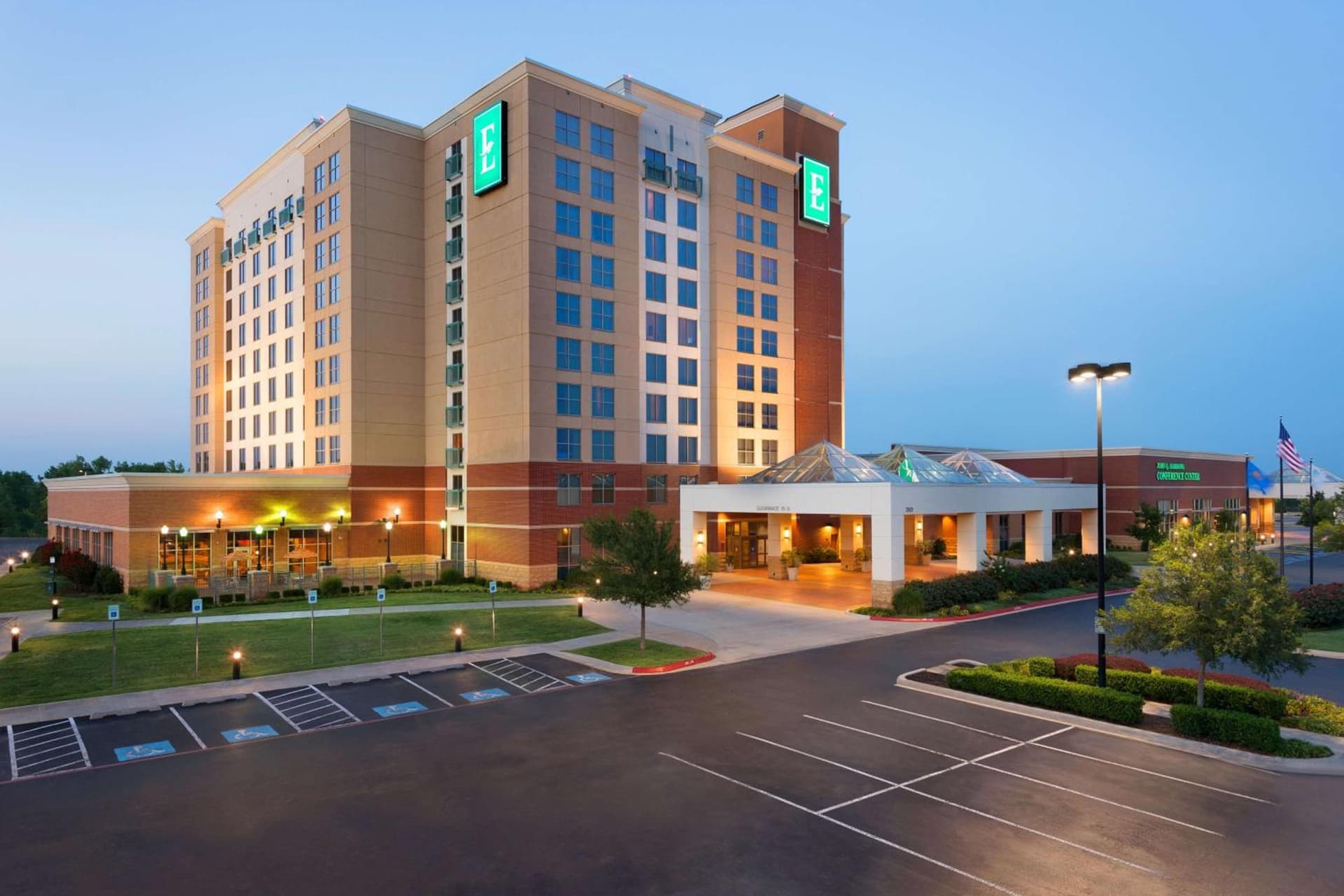 Embassy Suites by Hilton Norman Hotel & Conference Center property views in Norman, OK — gallery photo 3