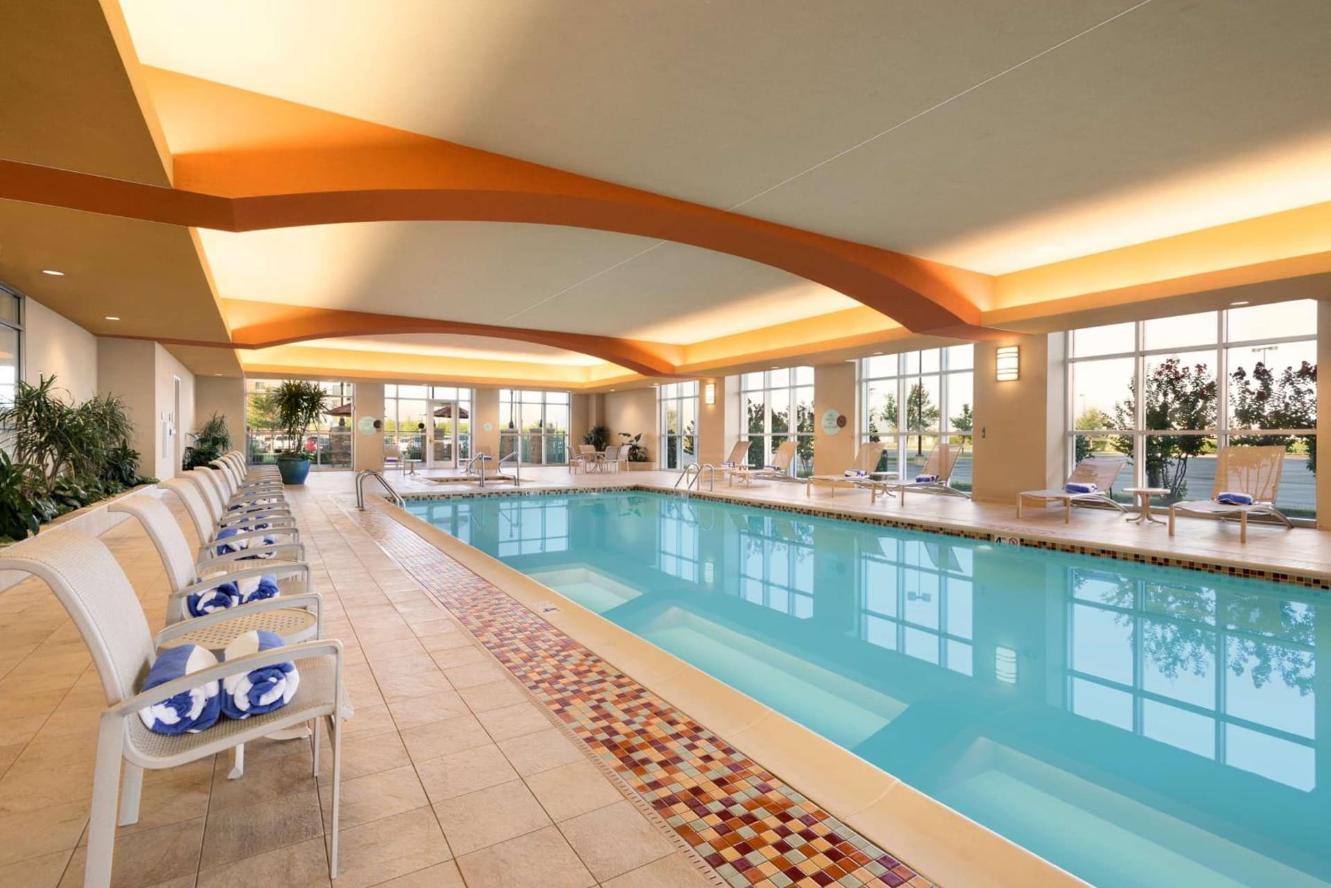 Embassy Suites by Hilton Norman Hotel & Conference Center gallery photo in Norman, OK — image 44