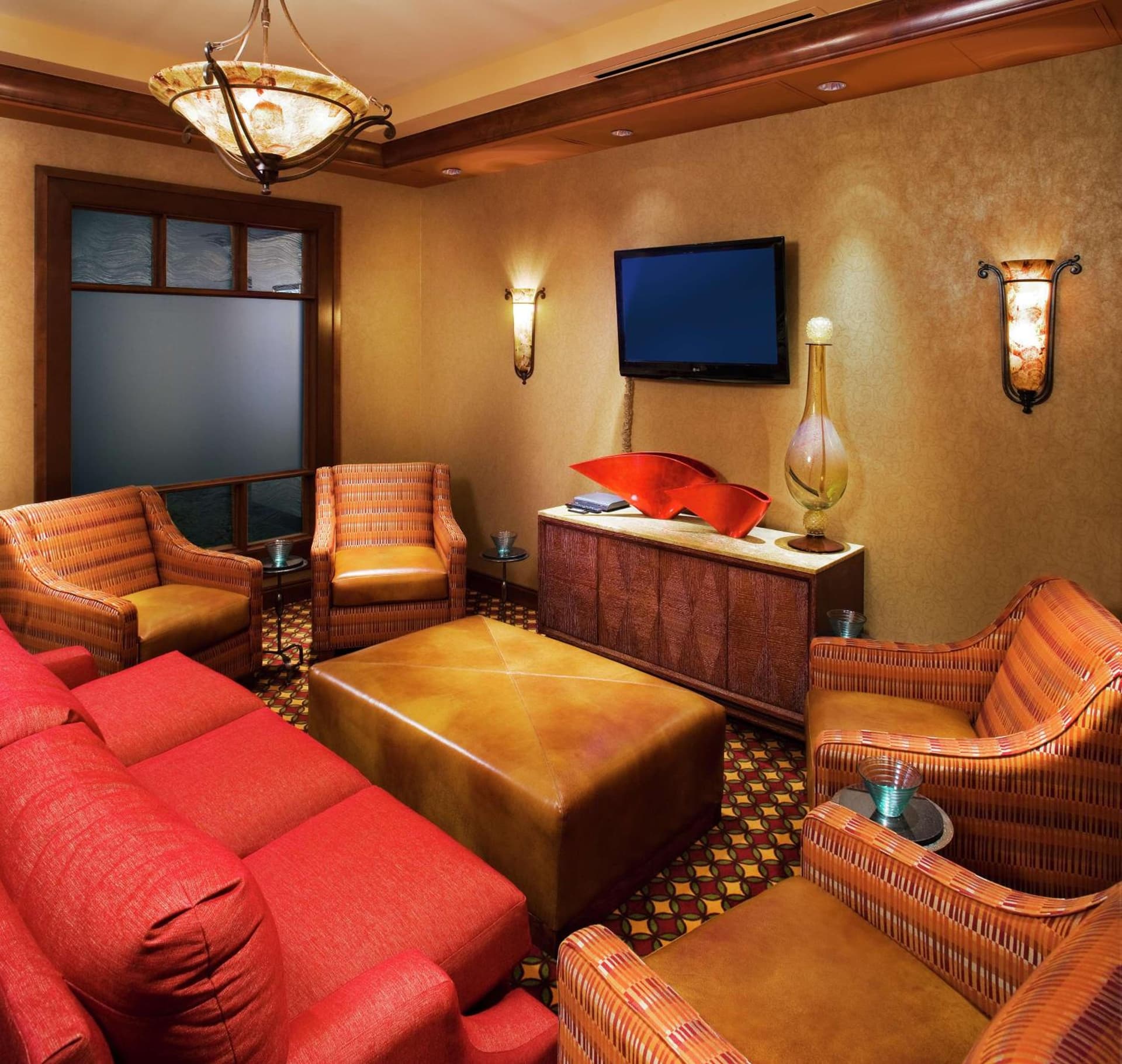 Embassy Suites by Hilton Norman Hotel & Conference Center gallery photo in Norman, OK — image 40