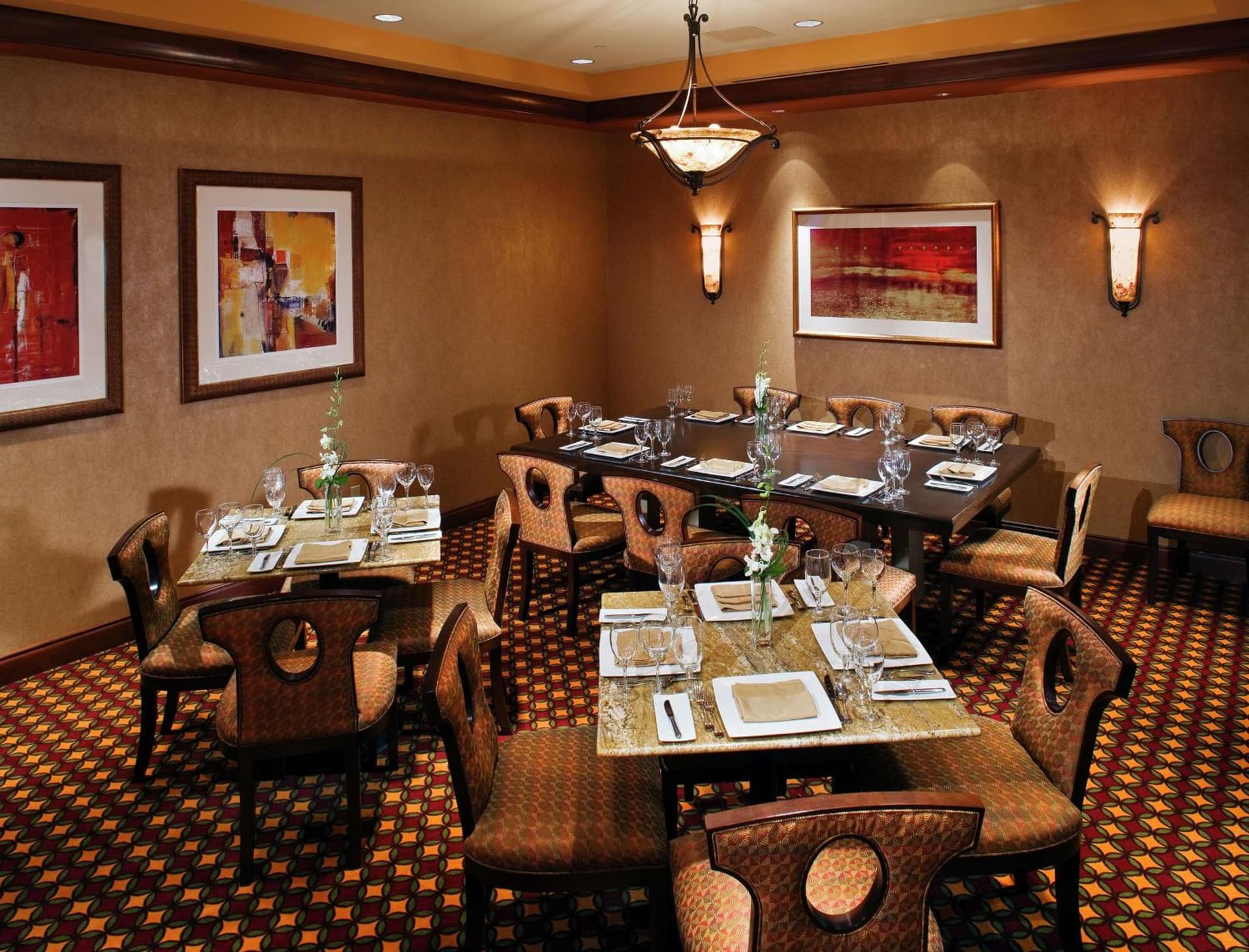 Embassy Suites by Hilton Norman Hotel & Conference Center gallery photo in Norman, OK — image 4