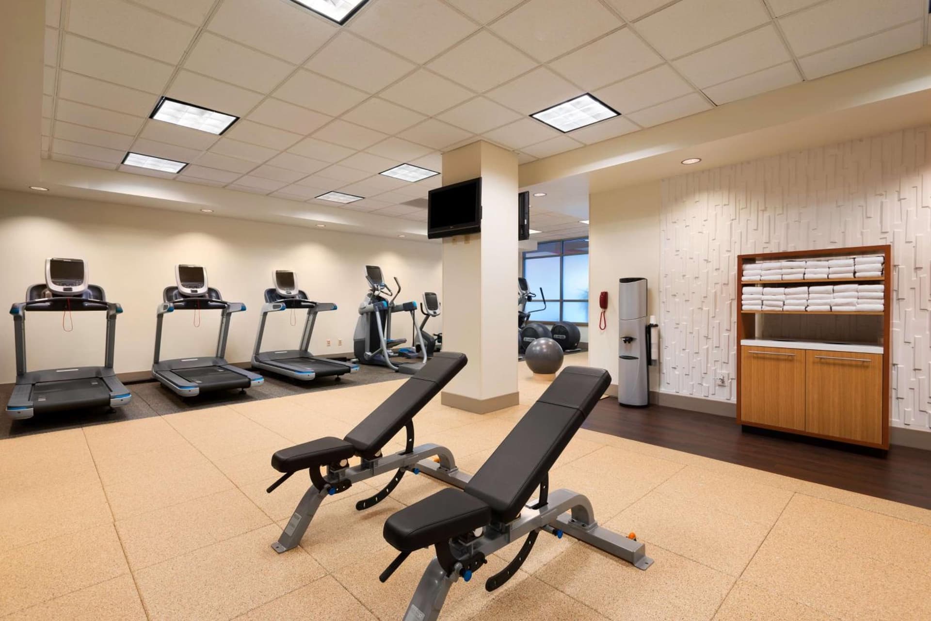 Embassy Suites by Hilton Norman Hotel & Conference Center gallery photo in Norman, OK — image 18