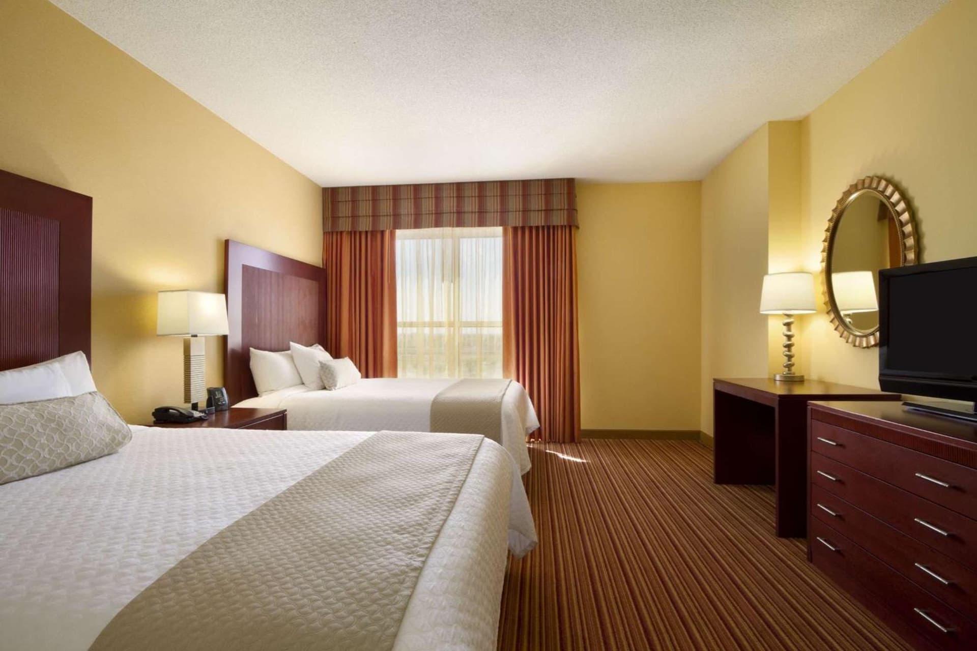 Embassy Suites by Hilton Norman Hotel & Conference Center gallery photo in Norman, OK — image 37