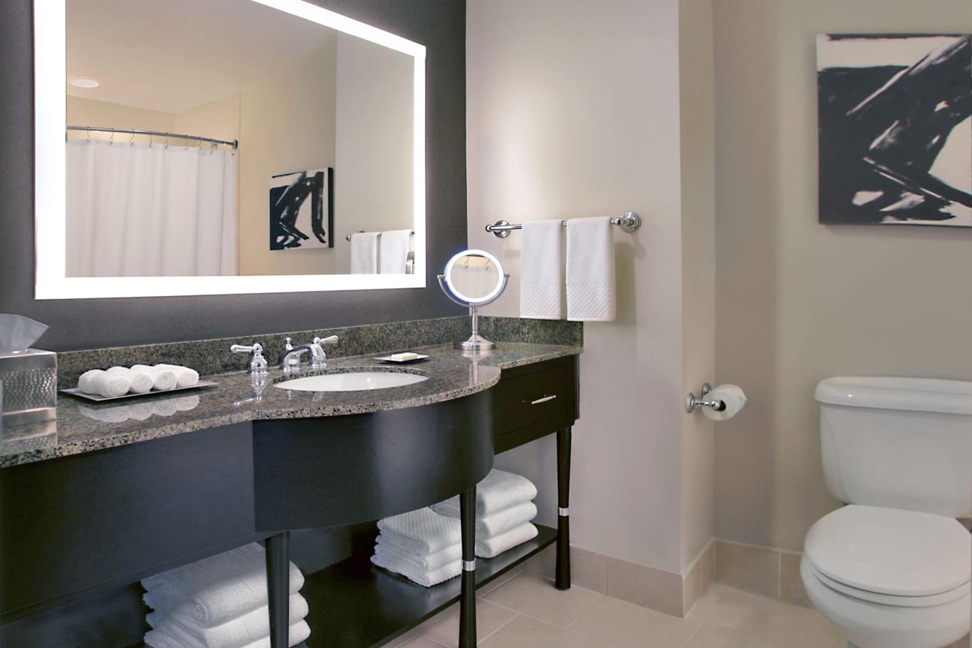 Hilton Omaha gallery photo in Omaha, NE — image 28