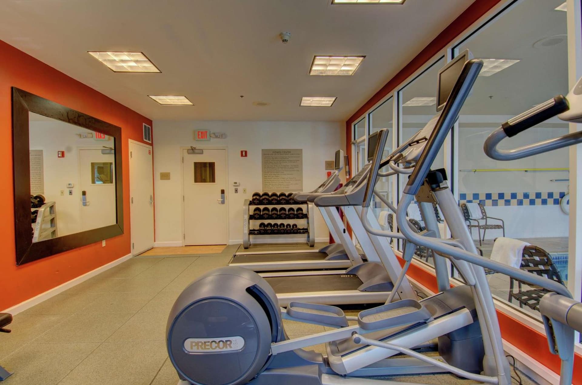 Hilton Garden Inn Norwalk gallery photo in Norwalk, CT — image 32