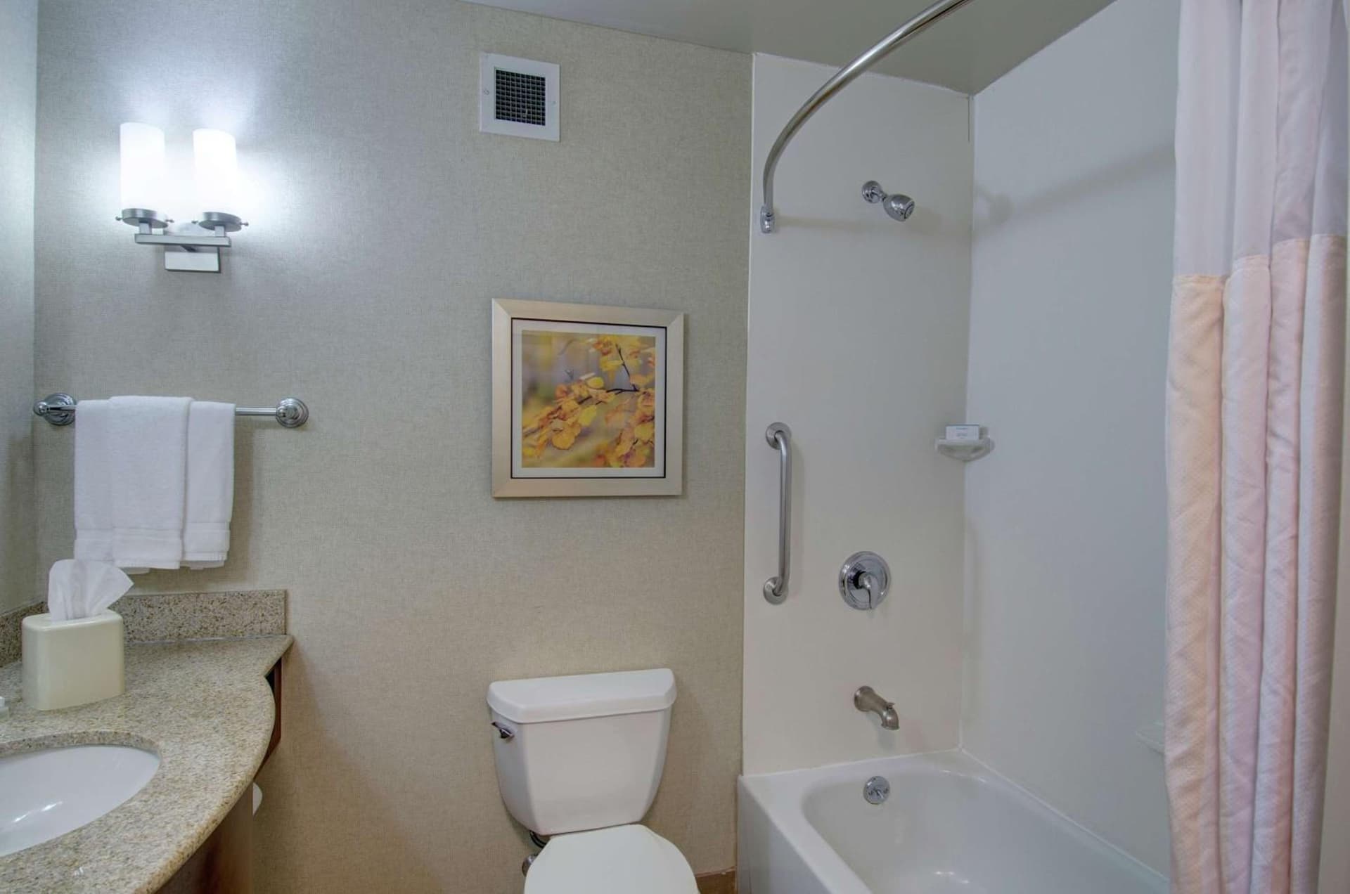 Hilton Garden Inn Norwalk gallery photo in Norwalk, CT — image 23