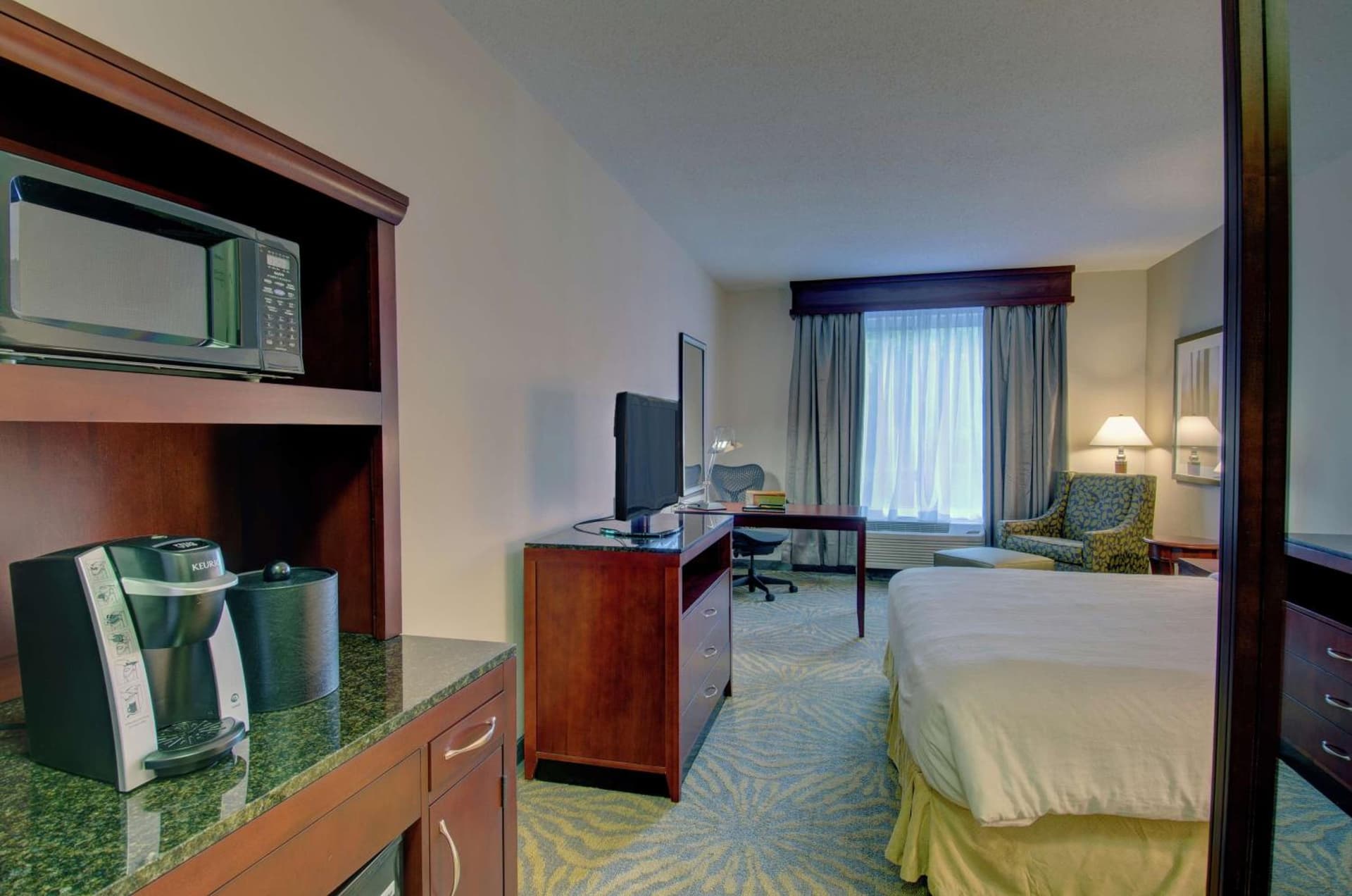 Hilton Garden Inn Norwalk gallery photo in Norwalk, CT — image 58