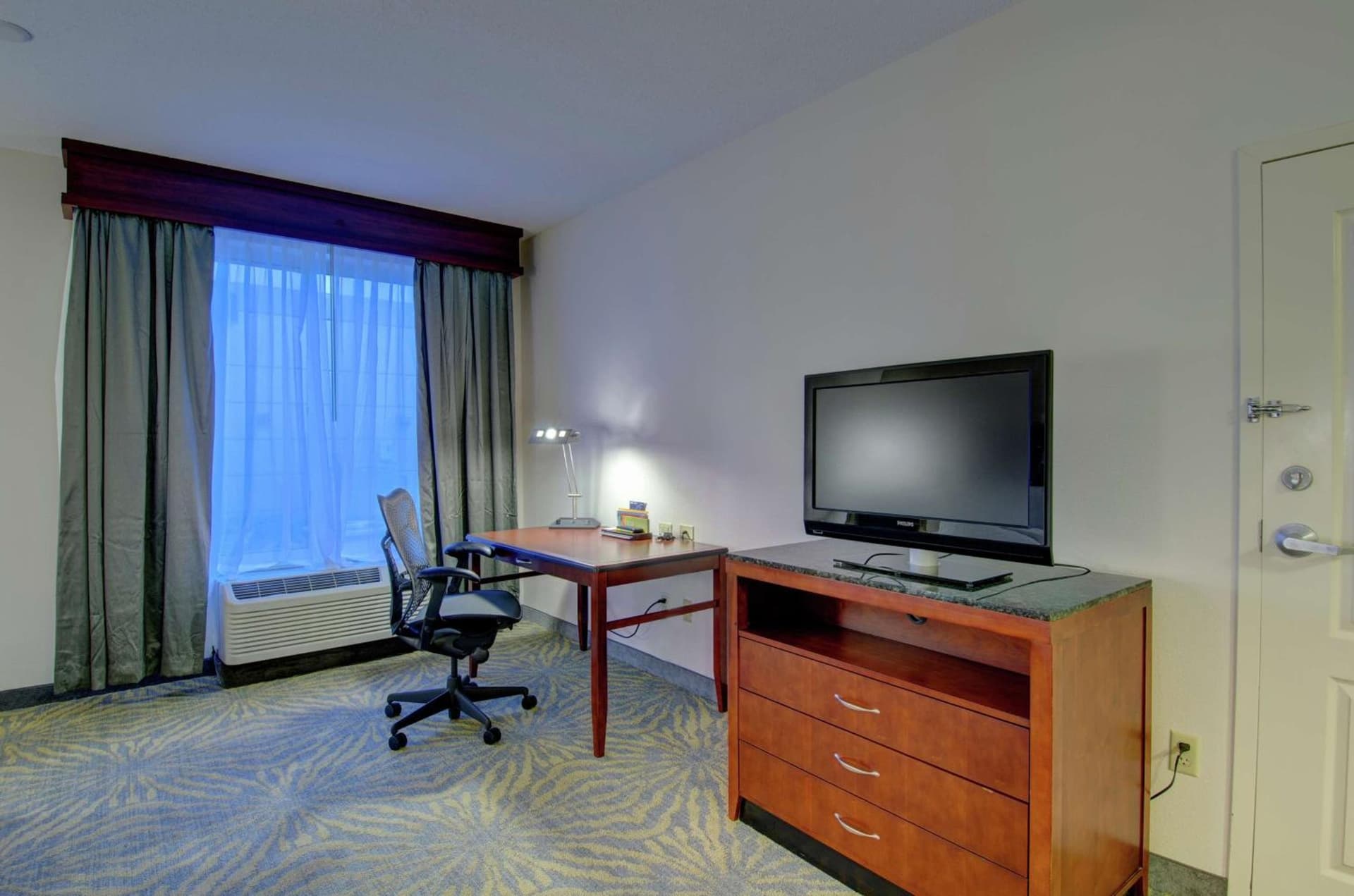 Hilton Garden Inn Norwalk gallery photo in Norwalk, CT — image 27