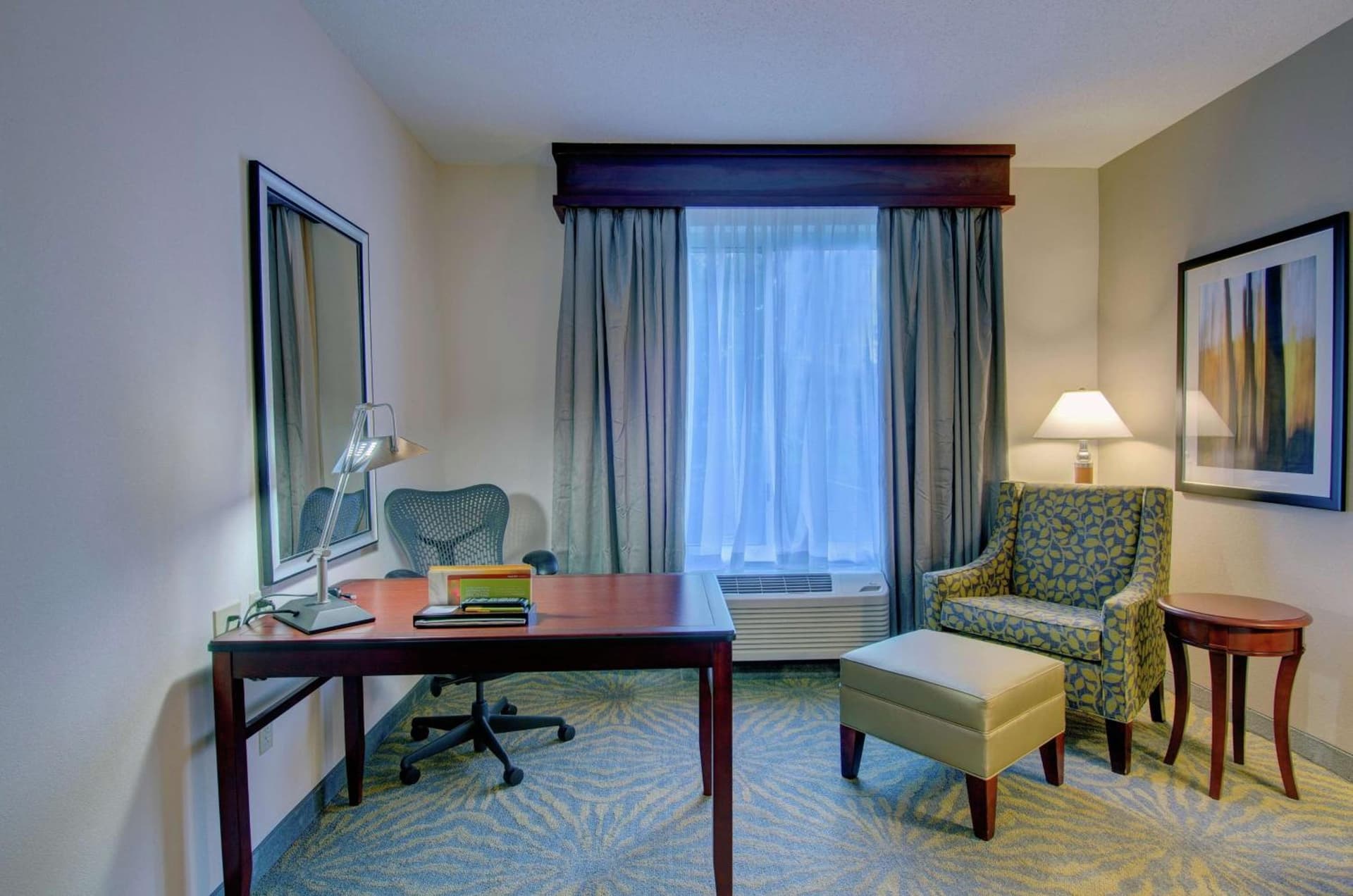 Hilton Garden Inn Norwalk gallery photo in Norwalk, CT — image 13