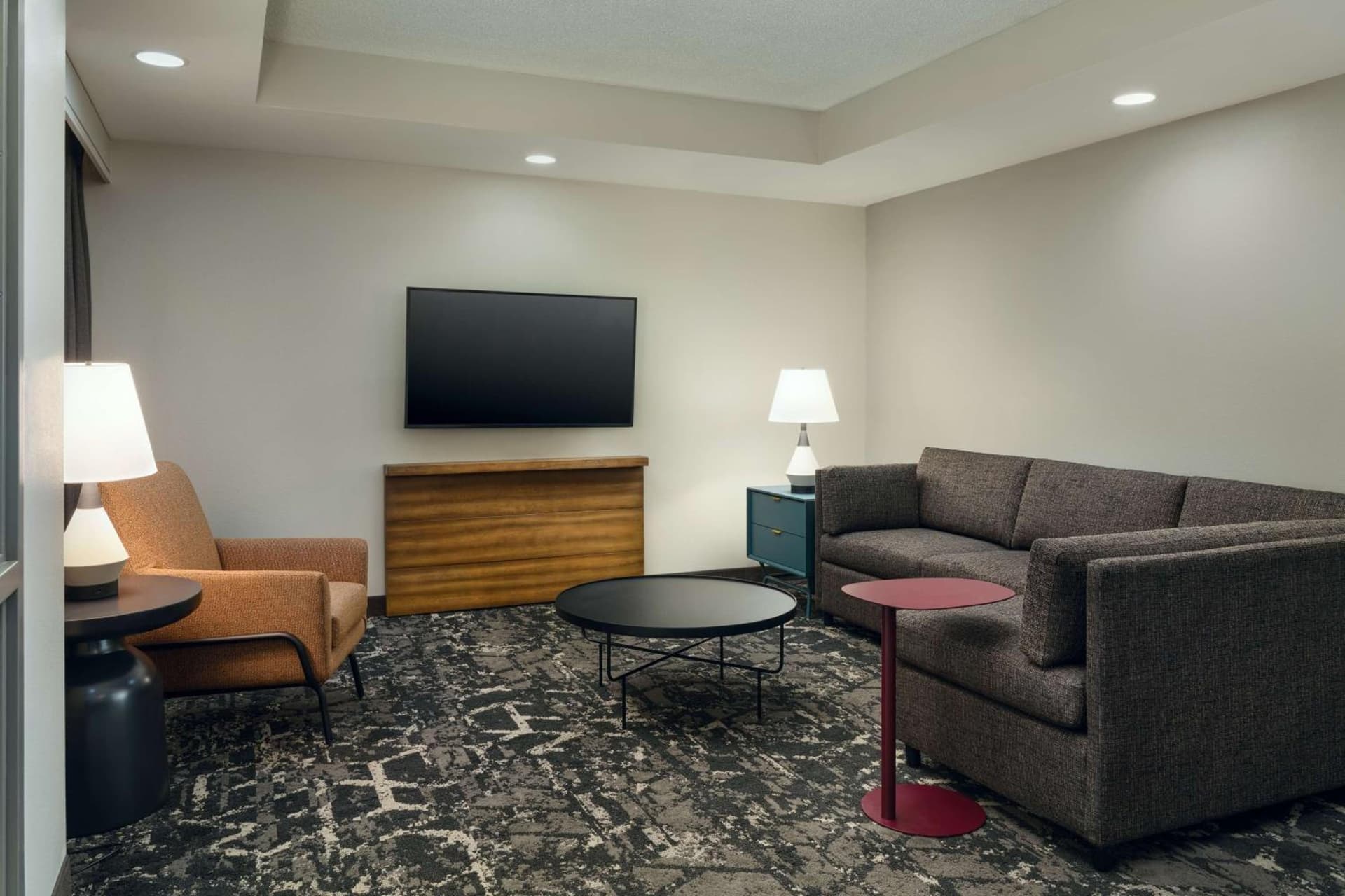 Embassy Suites by Hilton Hampton Convention Center gallery photo in Hampton, VA — image 21