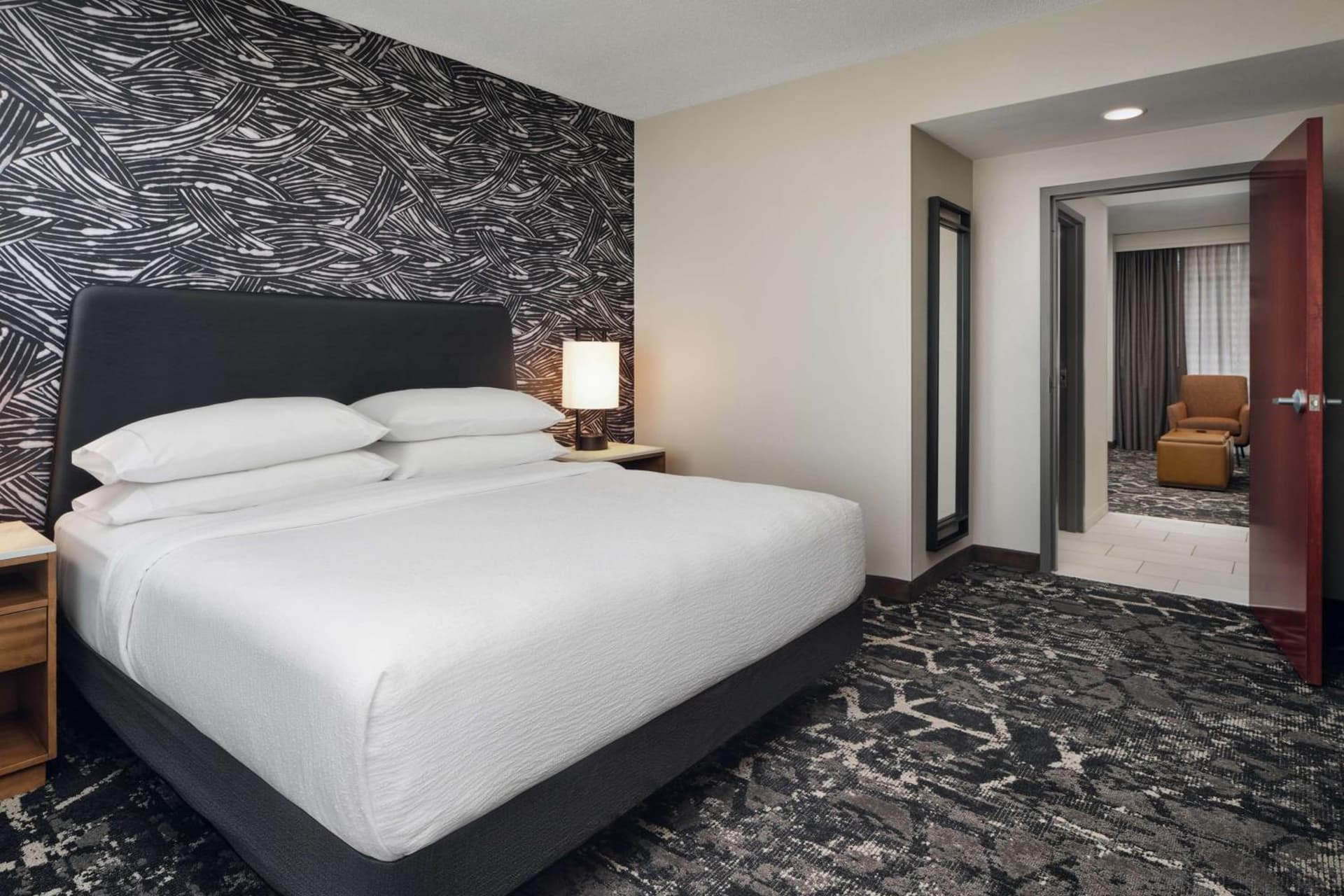 Embassy Suites by Hilton Hampton Convention Center gallery photo in Hampton, VA — image 10