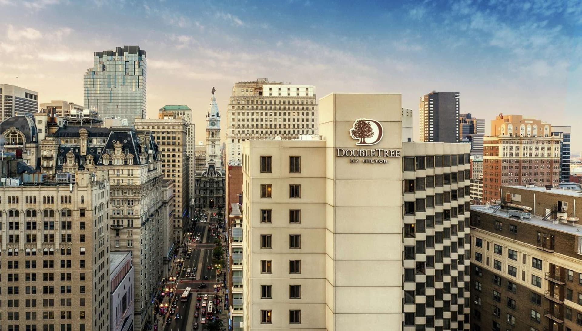 DoubleTree by Hilton Hotel Philadelphia Center City interior in Philadelphia, PA — gallery photo 2