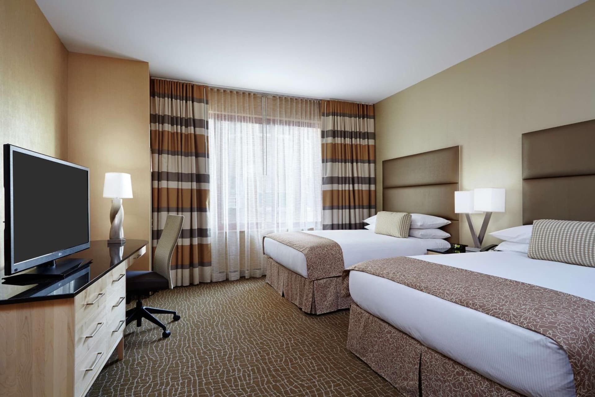 DoubleTree by Hilton Hotel Philadelphia Center City gallery photo in Philadelphia, PA — image 41