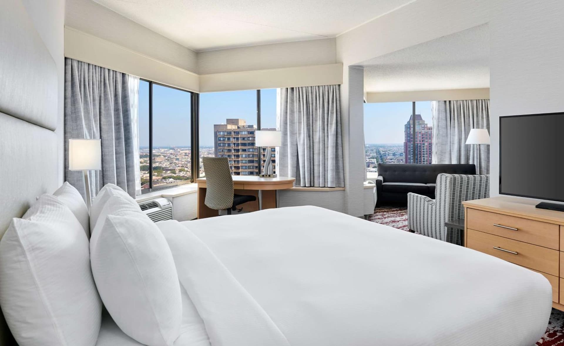 DoubleTree by Hilton Hotel Philadelphia Center City gallery photo in Philadelphia, PA — image 53