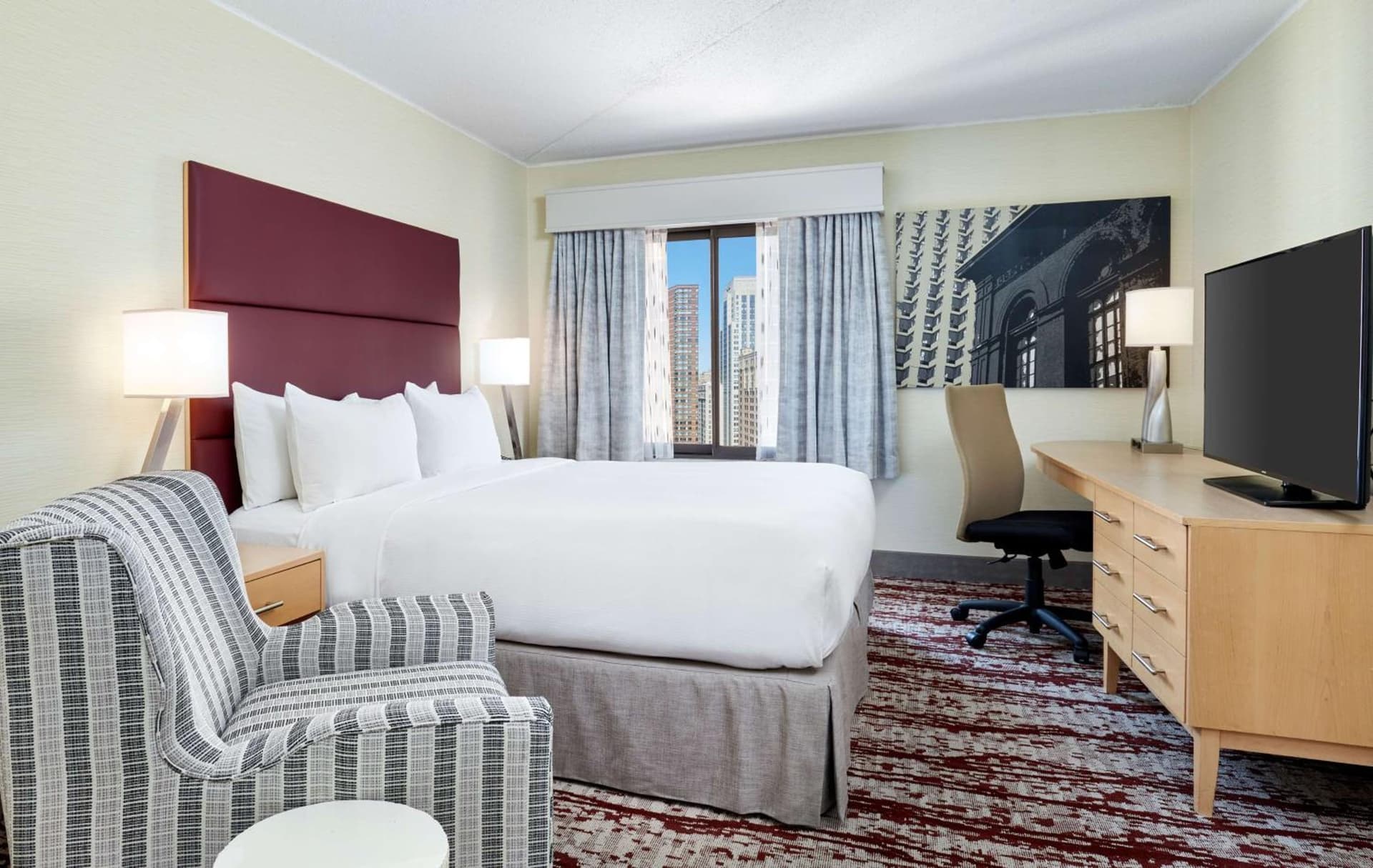 DoubleTree by Hilton Hotel Philadelphia Center City interior in Philadelphia, PA — gallery photo 2