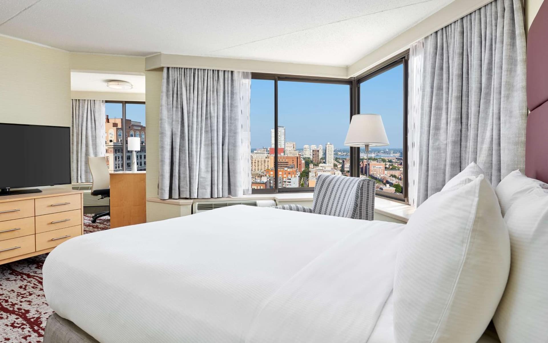 DoubleTree by Hilton Hotel Philadelphia Center City gallery photo in Philadelphia, PA — image 26