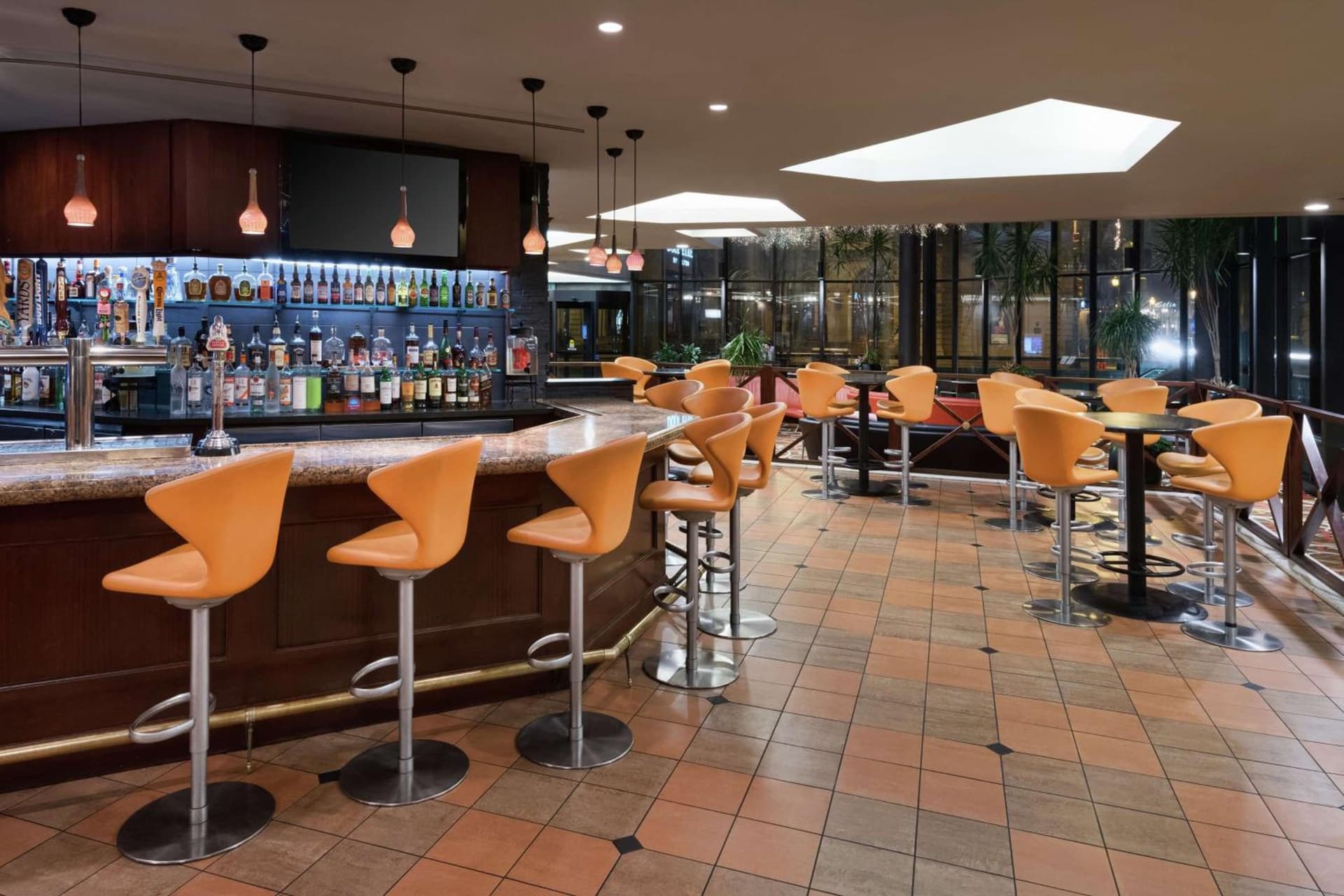 DoubleTree by Hilton Hotel Philadelphia Center City gallery photo in Philadelphia, PA — image 39
