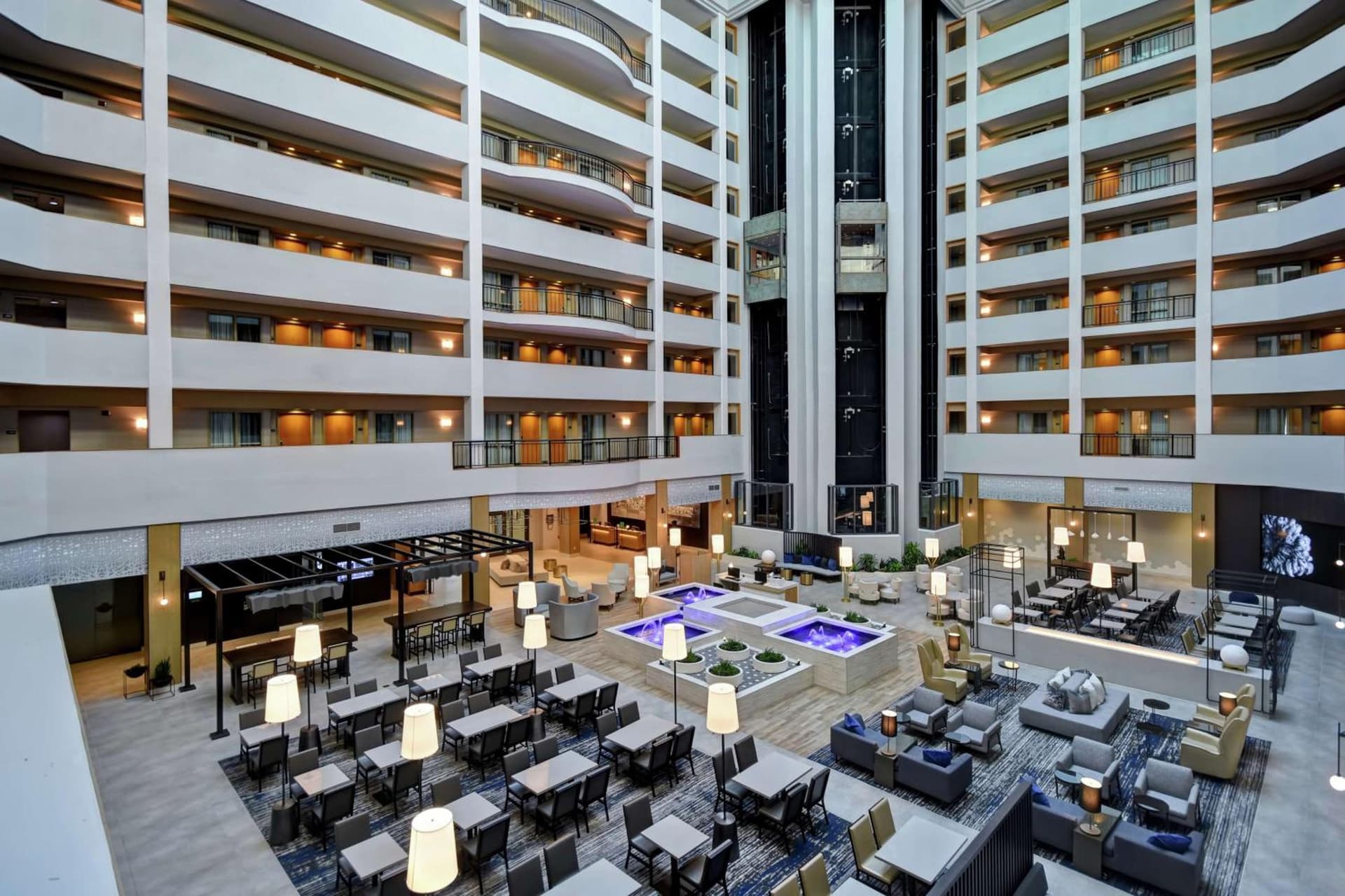 Embassy Suites by Hilton Raleigh Durham Research Triangle gallery photo in Cary, NC — image 4