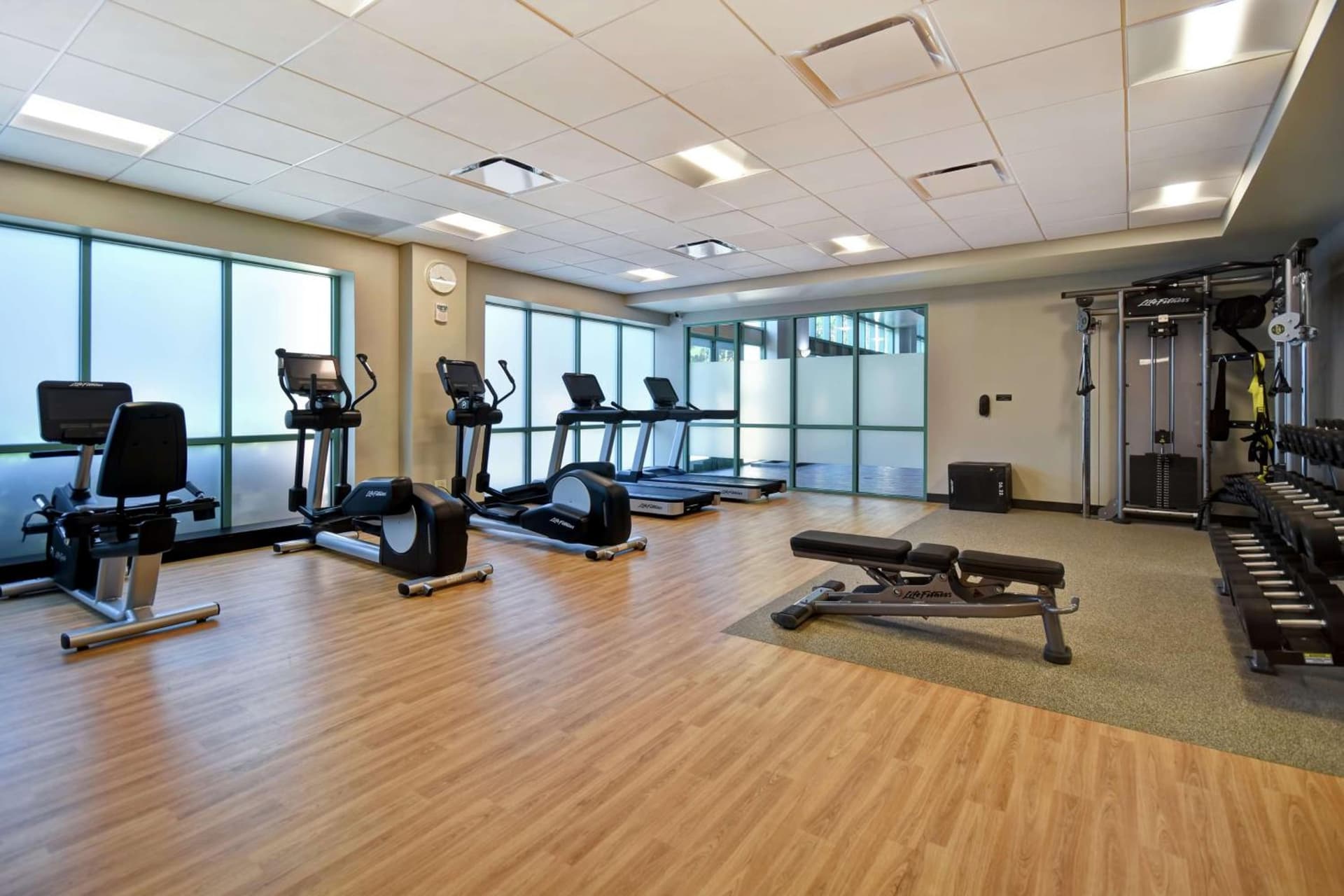 Embassy Suites by Hilton Raleigh Durham Research Triangle gallery photo in Cary, NC — image 75