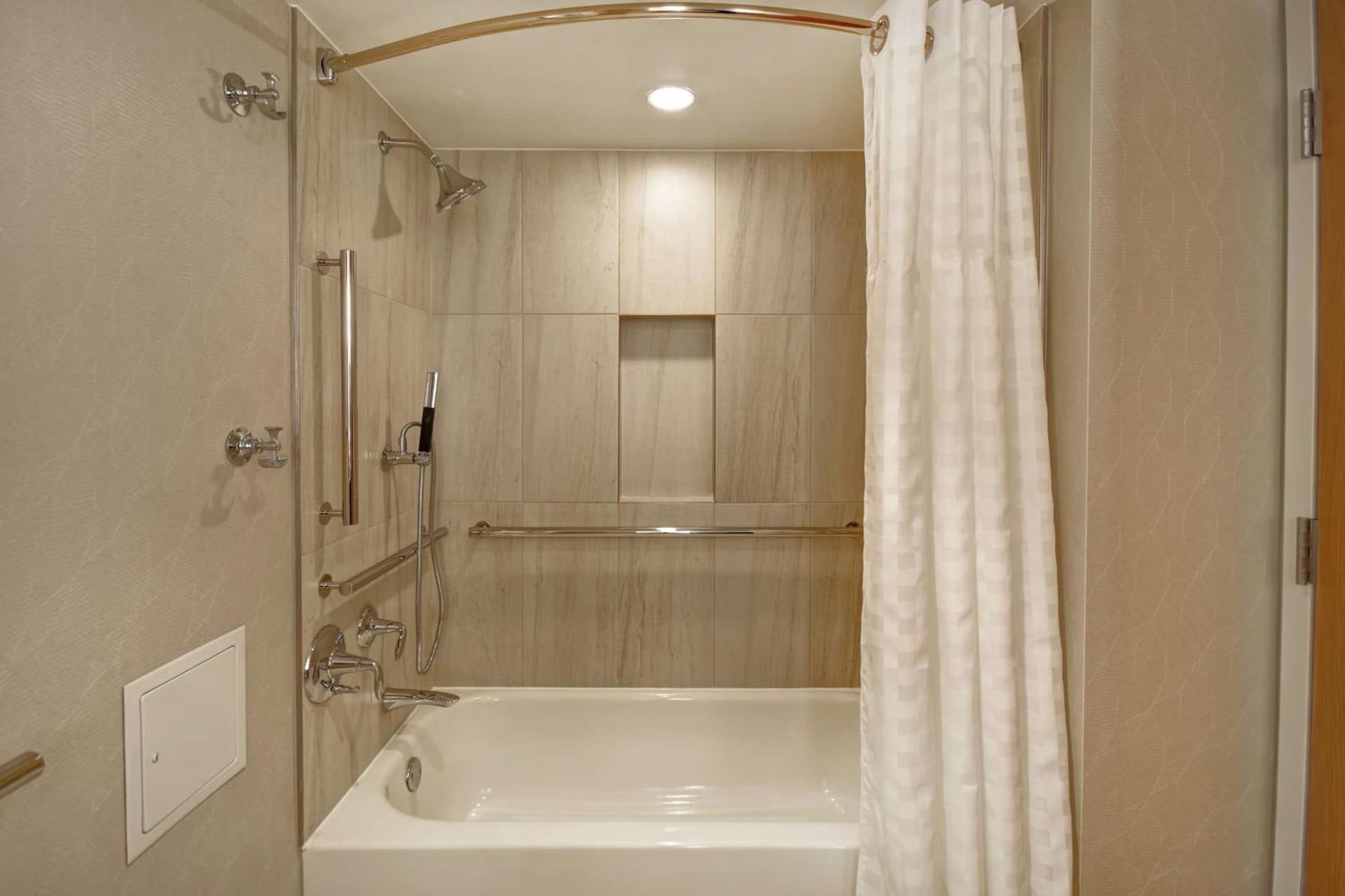 Embassy Suites by Hilton Raleigh Durham Research Triangle gallery photo in Cary, NC — image 30
