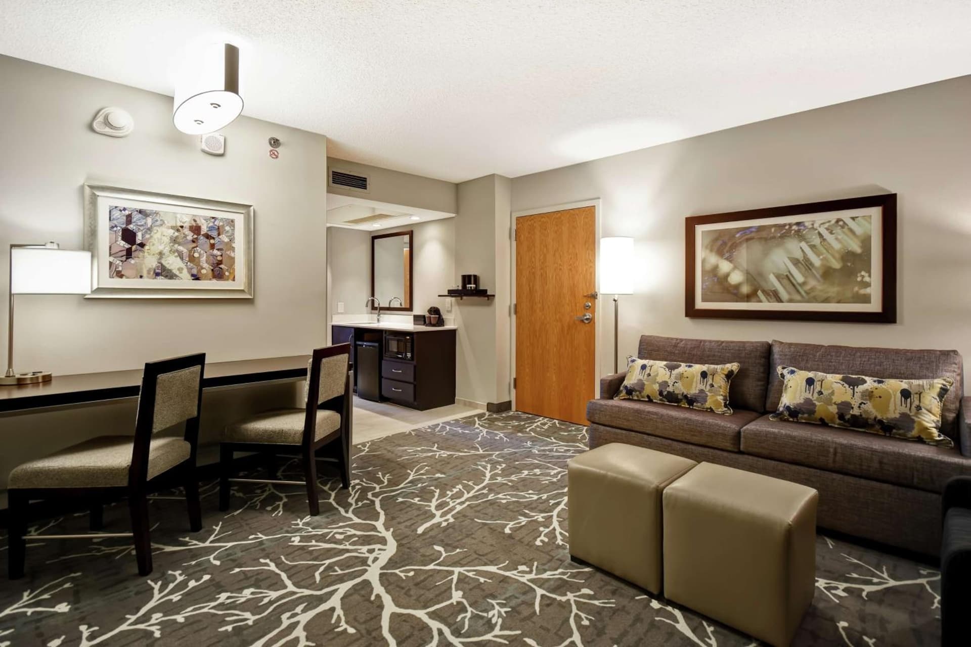 Embassy Suites by Hilton Raleigh Durham Research Triangle gallery photo in Cary, NC — image 16