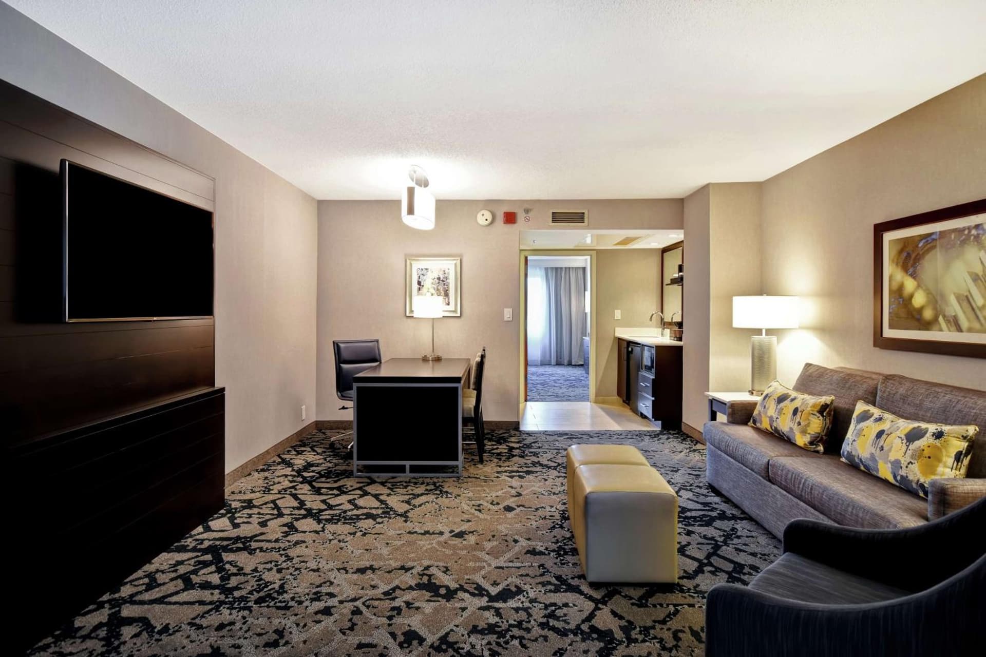 Embassy Suites by Hilton Raleigh Durham Research Triangle gallery photo in Cary, NC — image 49