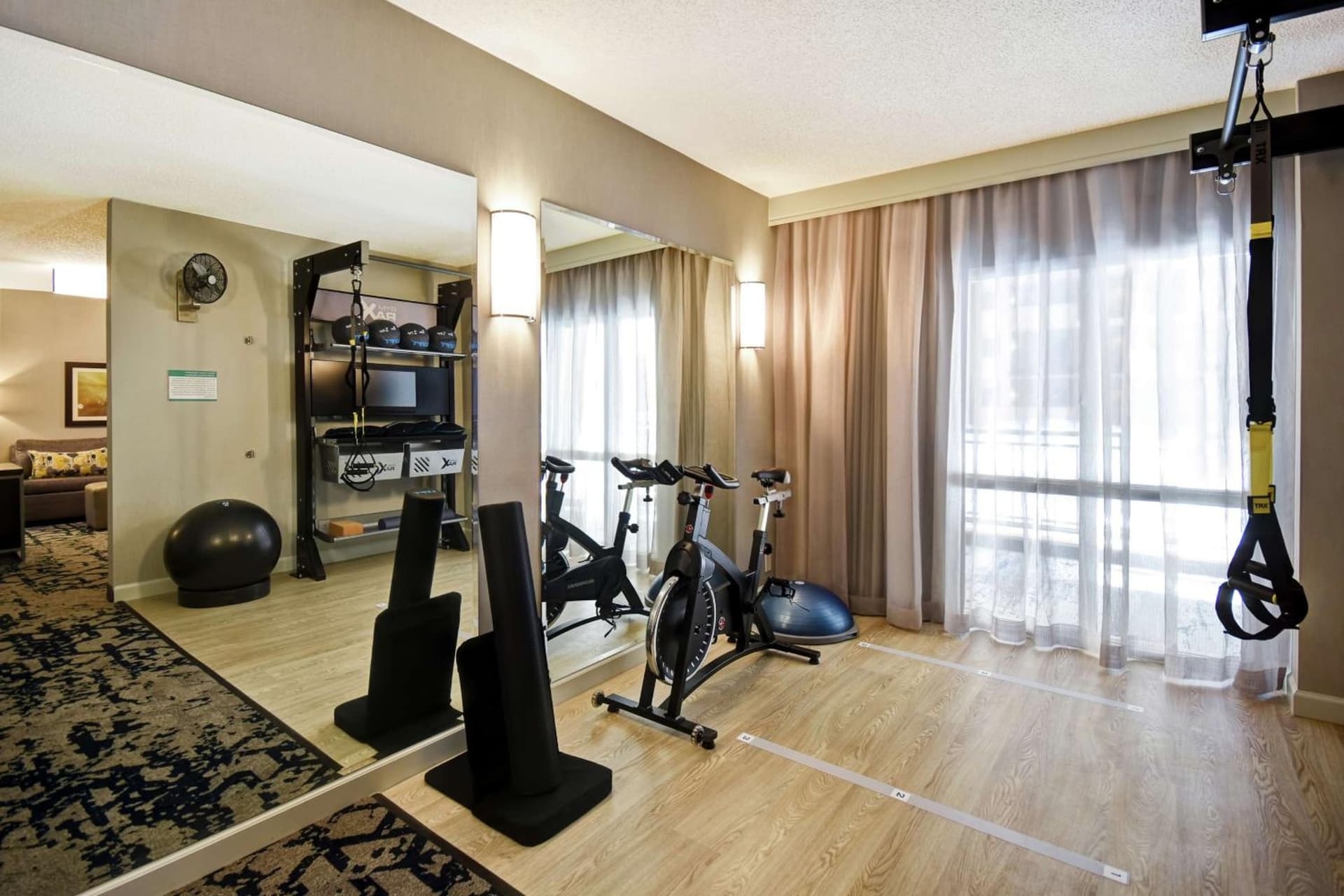 Embassy Suites by Hilton Raleigh Durham Research Triangle gallery photo in Cary, NC — image 22