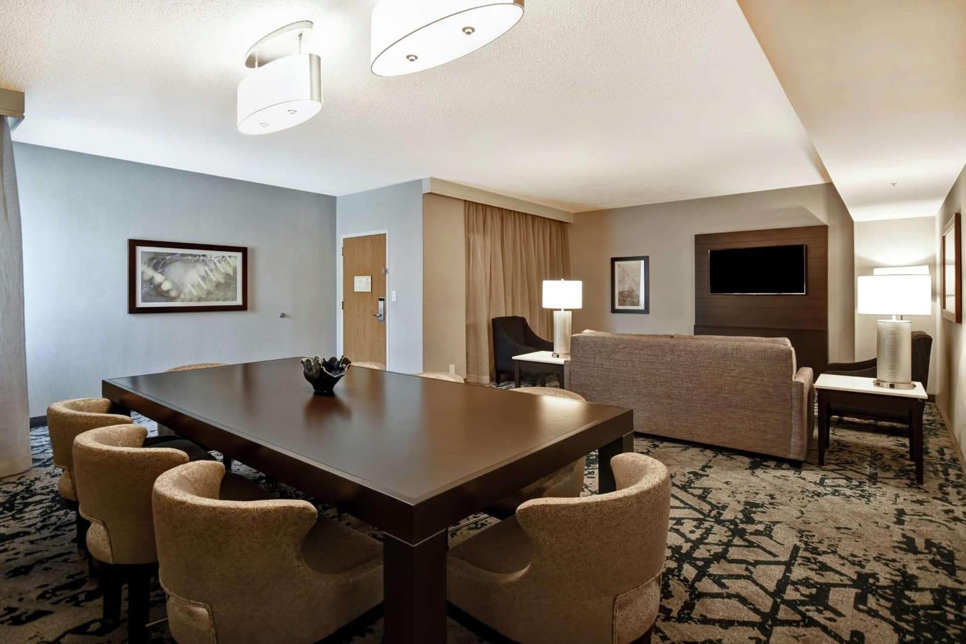 Embassy Suites by Hilton Raleigh Durham Research Triangle gallery photo in Cary, NC — image 48