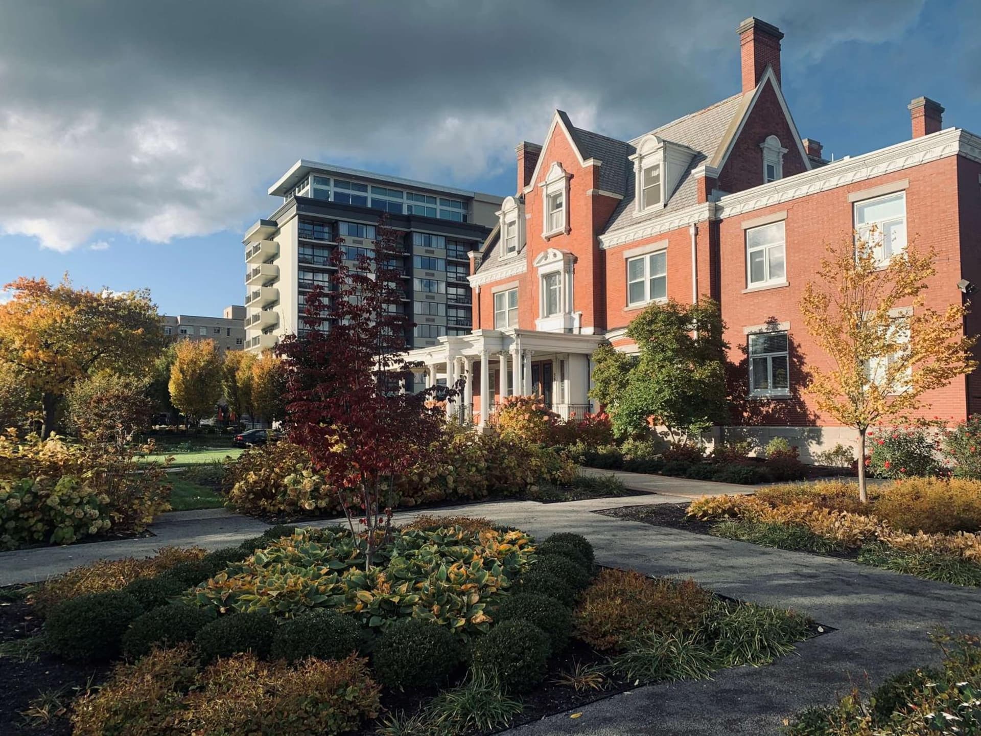 The Strathallan Rochester Hotel & Spa, Tapestry by Hilton gallery photo in Rochester, NY — image 6