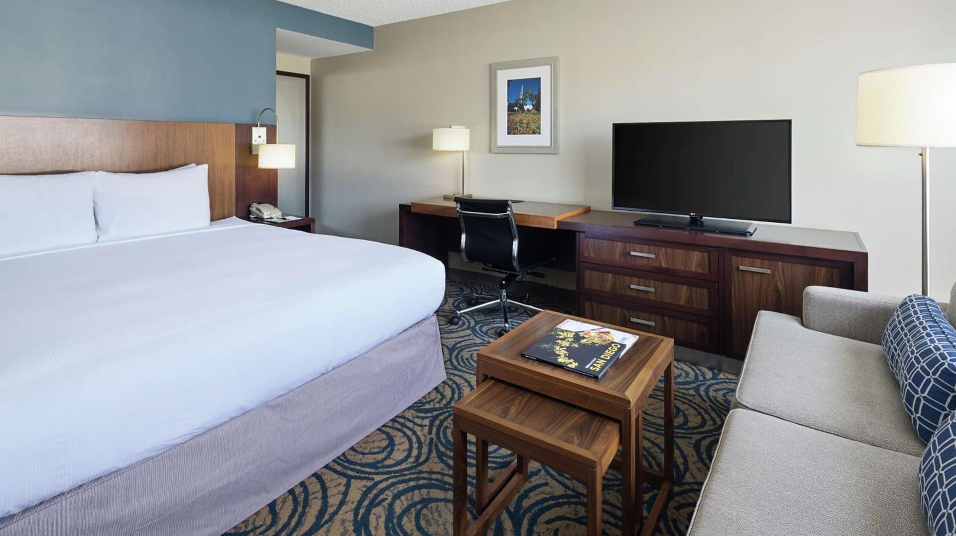DoubleTree by Hilton San Diego Del Mar gallery photo in San Diego, CA — image 51