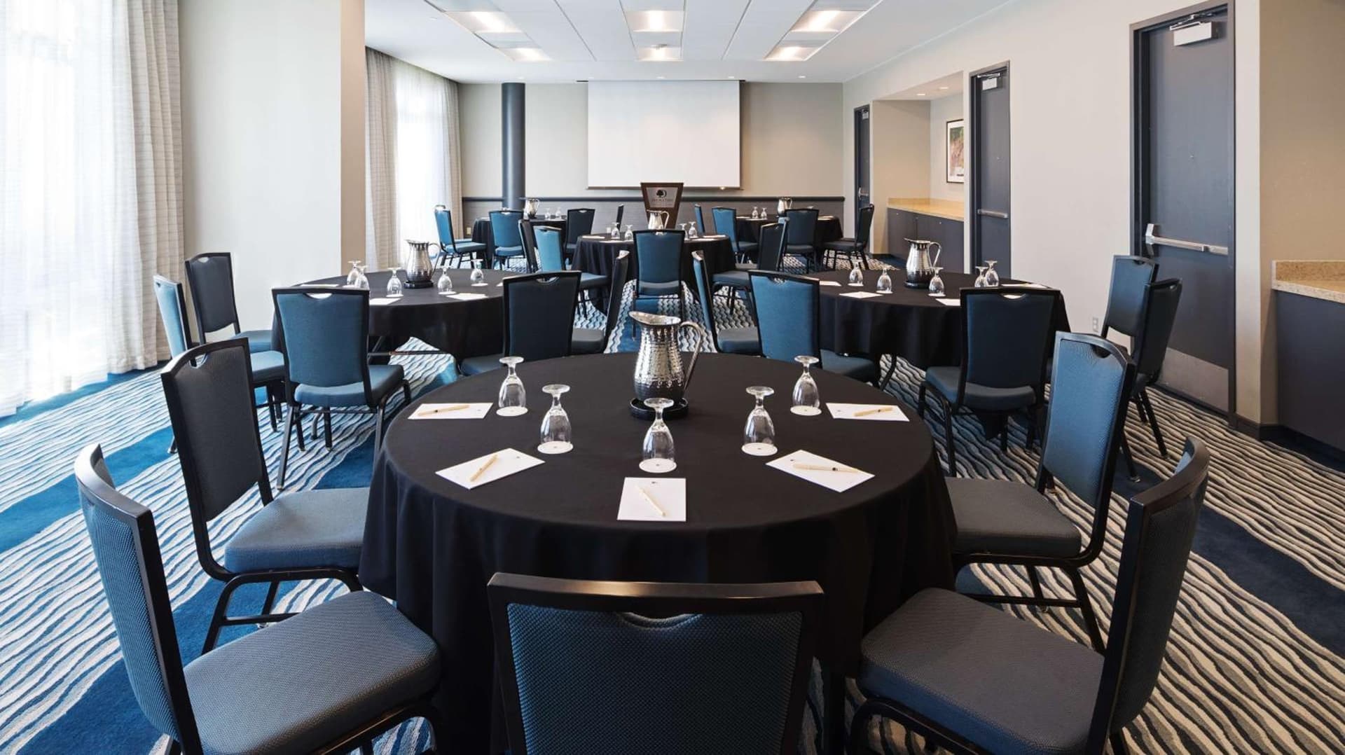 DoubleTree by Hilton San Diego Del Mar gallery photo in San Diego, CA — image 5