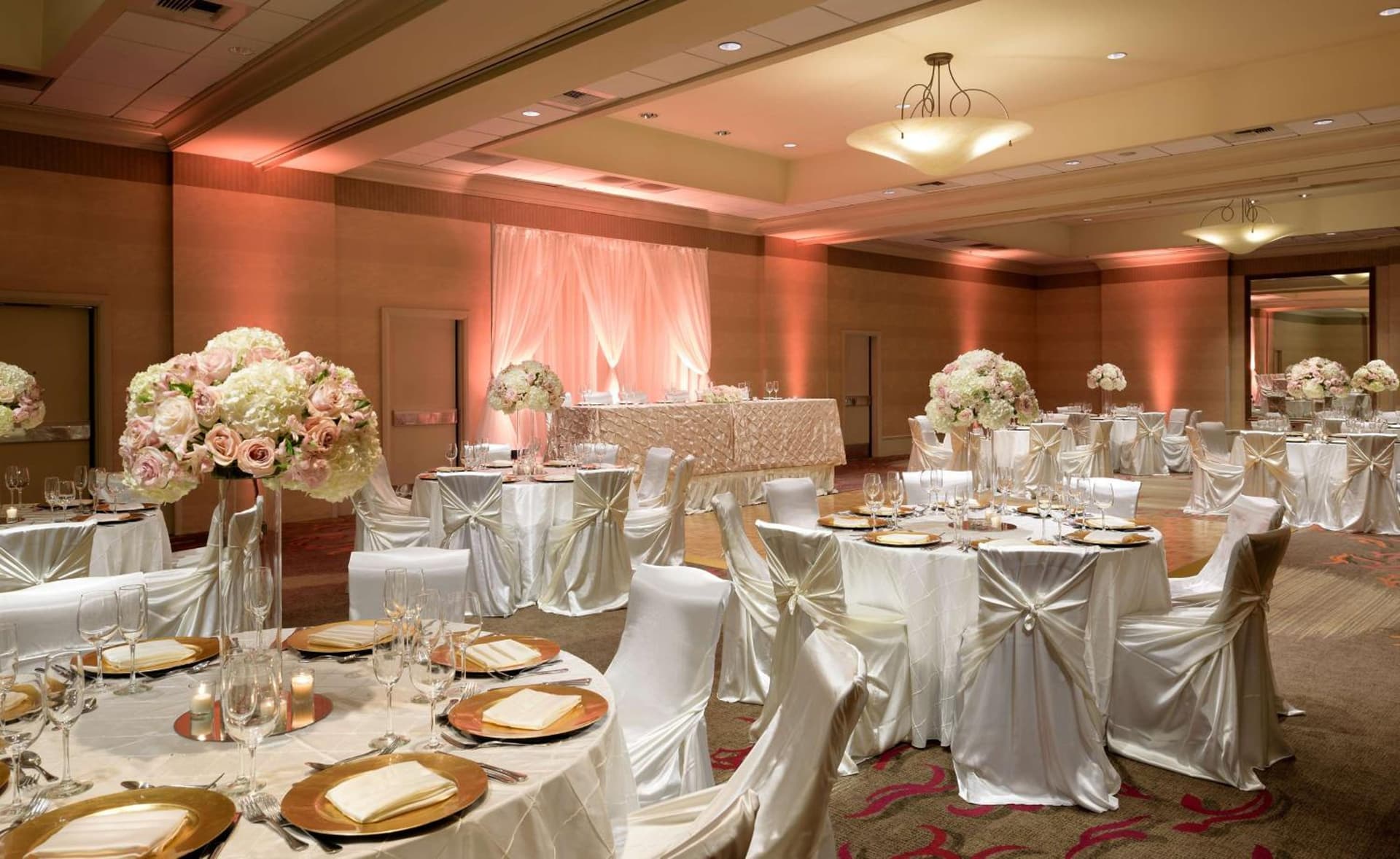 Hilton Santa Clara - Newly Renovated gallery photo in Santa Clara, CA — image 40