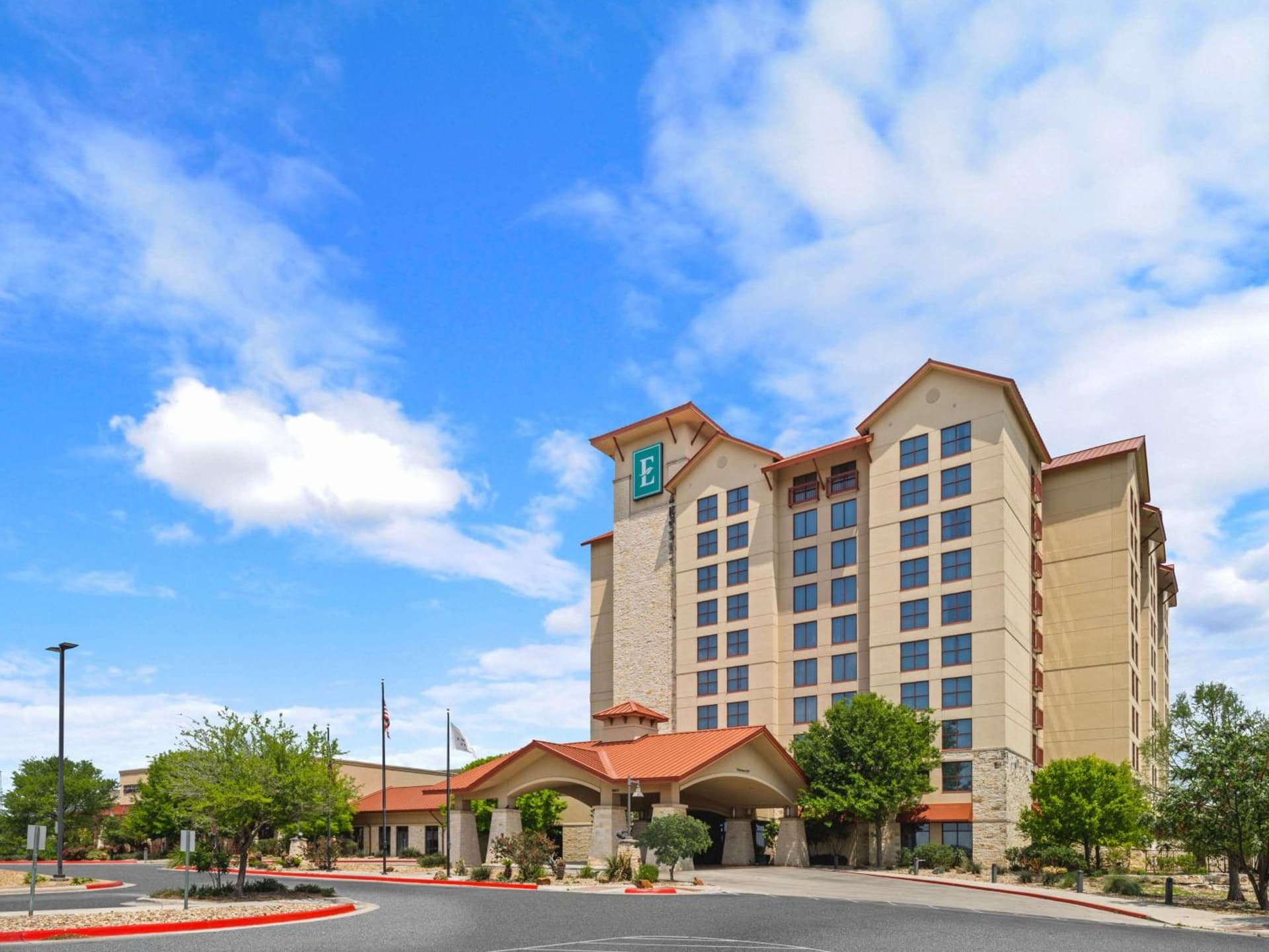 Embassy Suites San Marcos Hotel Conference Center interior in San Marcos, TX — gallery photo 2