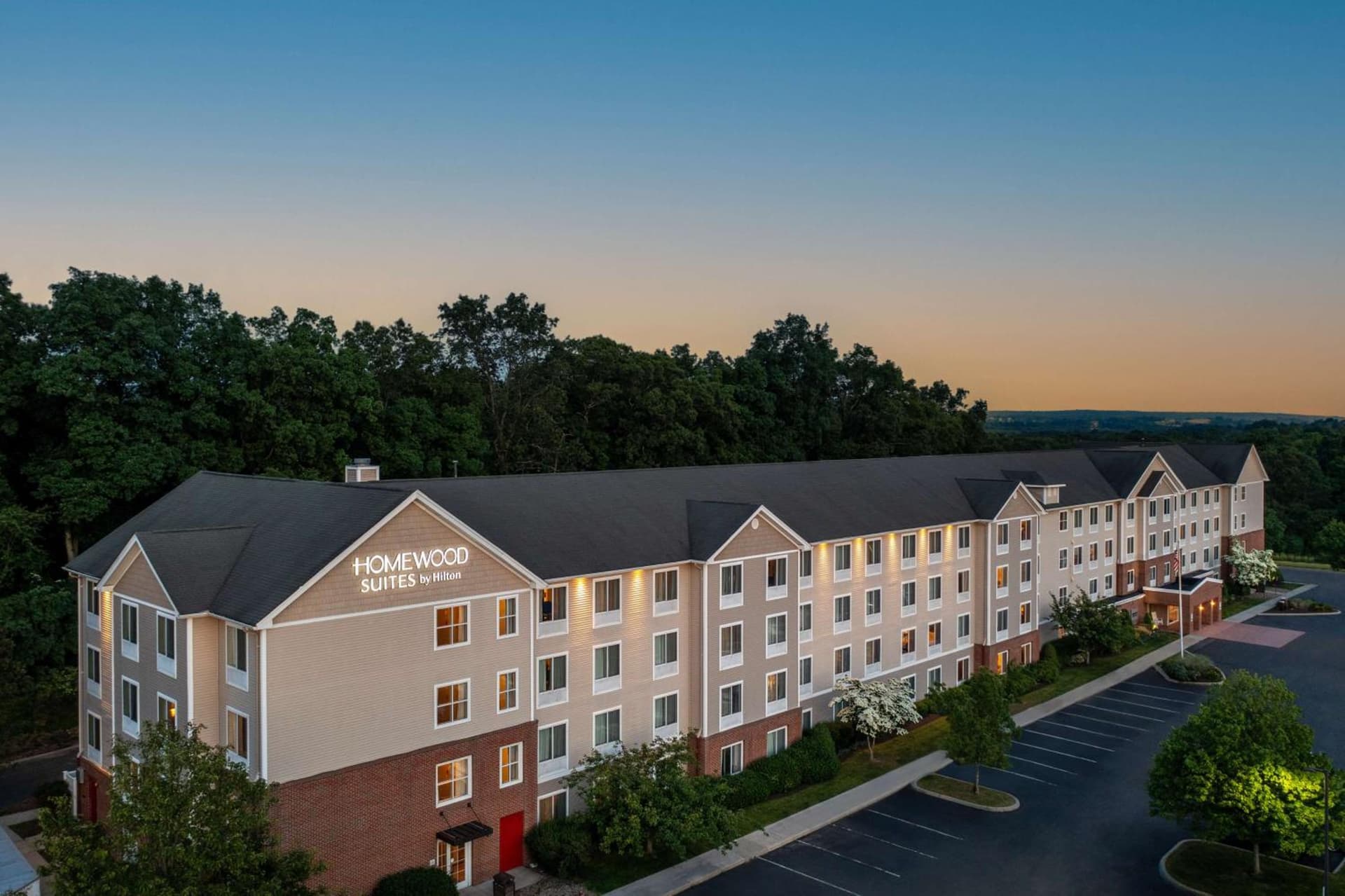 Homewood Suites by Hilton Wallingford-Meriden interior in Wallingford, CT — gallery photo 2