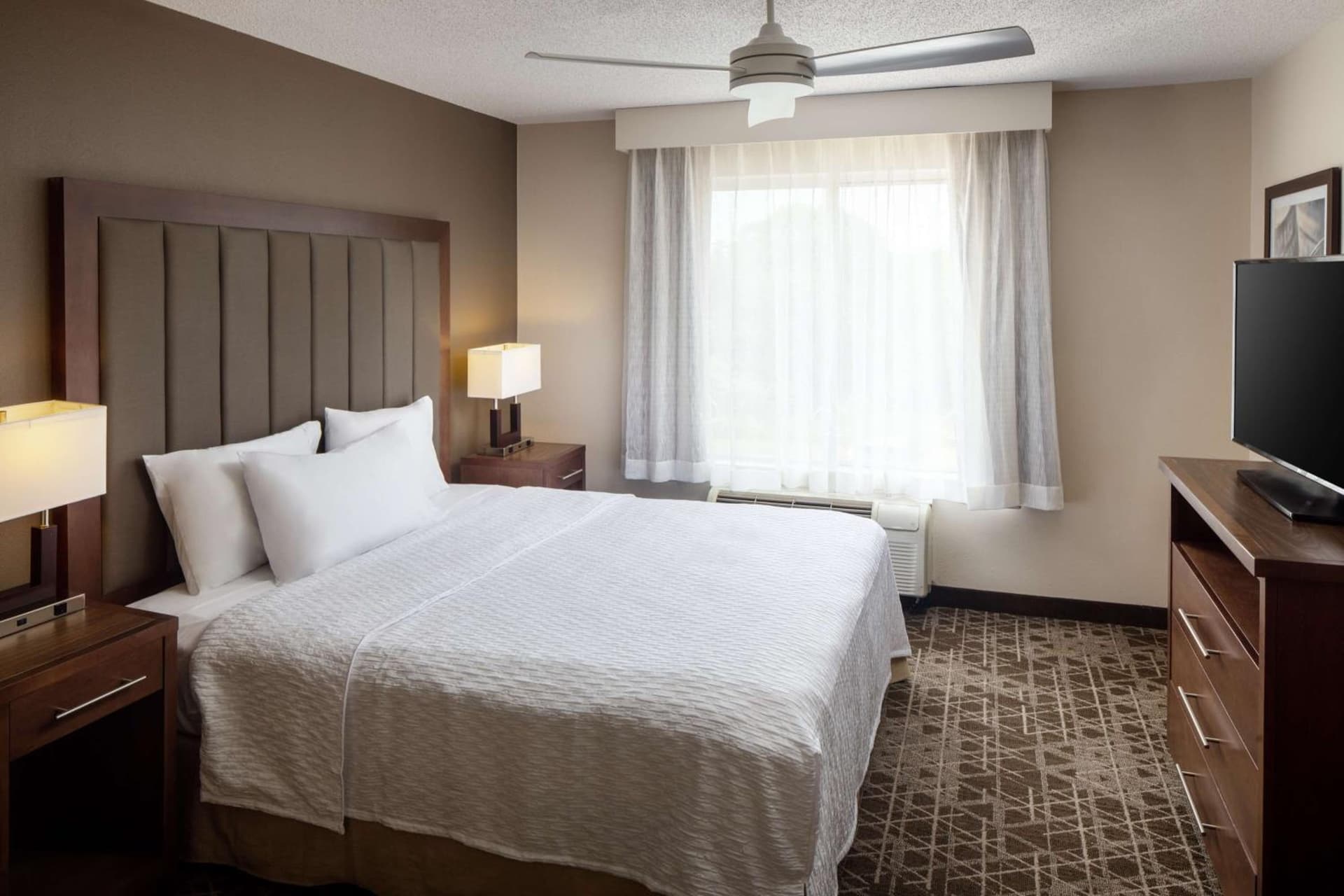 Homewood Suites by Hilton Wallingford-Meriden gallery photo in Wallingford, CT — image 9
