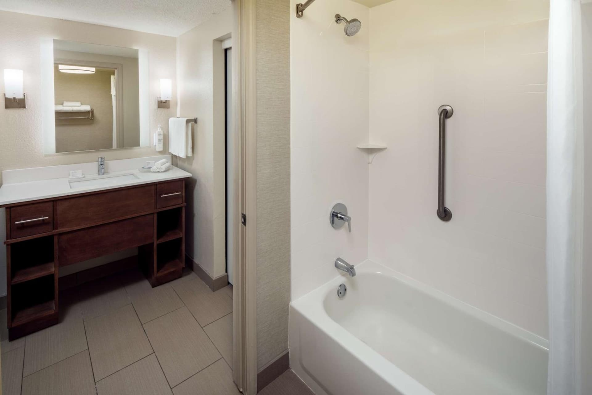 Homewood Suites by Hilton Wallingford-Meriden gallery photo in Wallingford, CT — image 20
