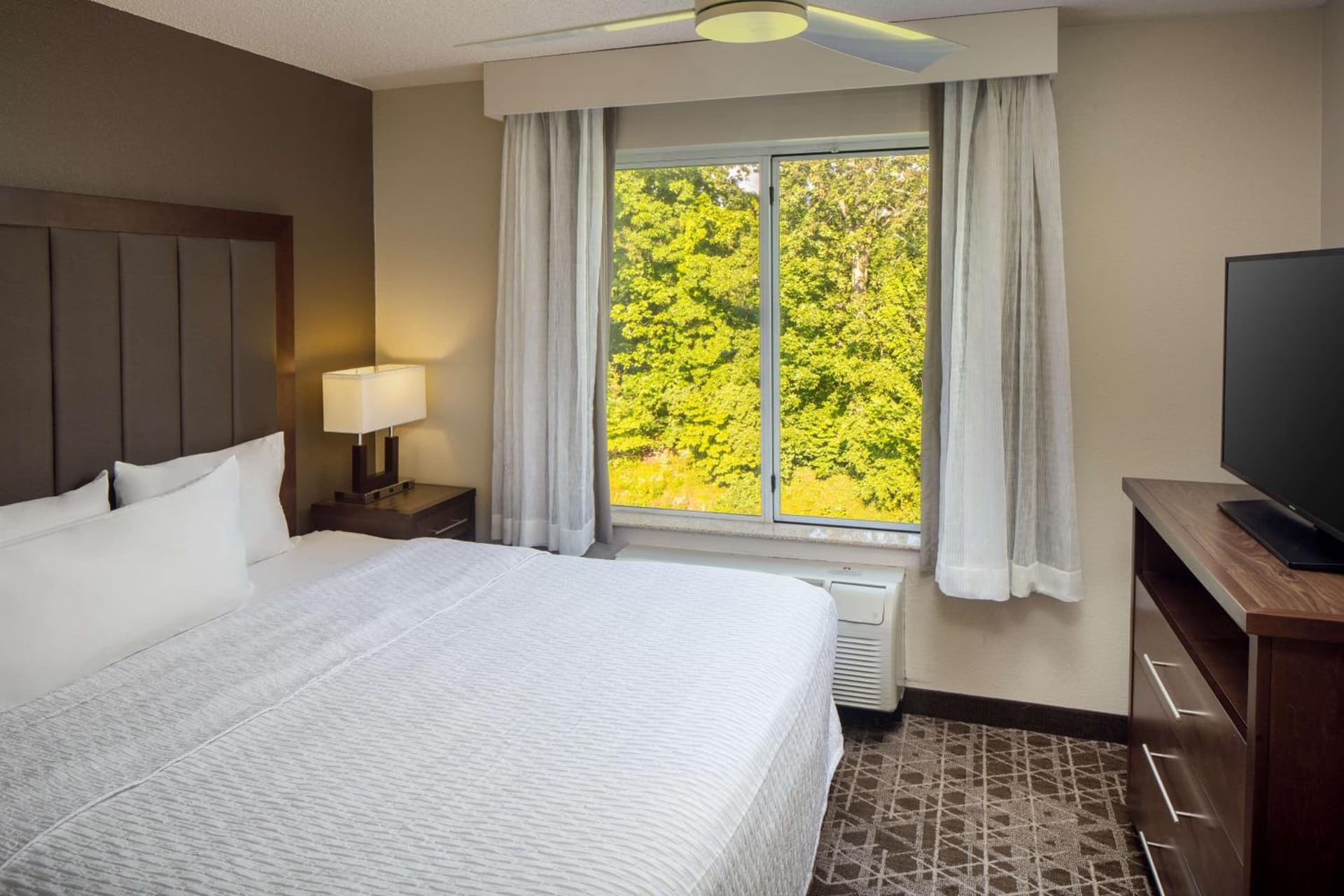 Homewood Suites by Hilton Wallingford-Meriden gallery photo in Wallingford, CT — image 13