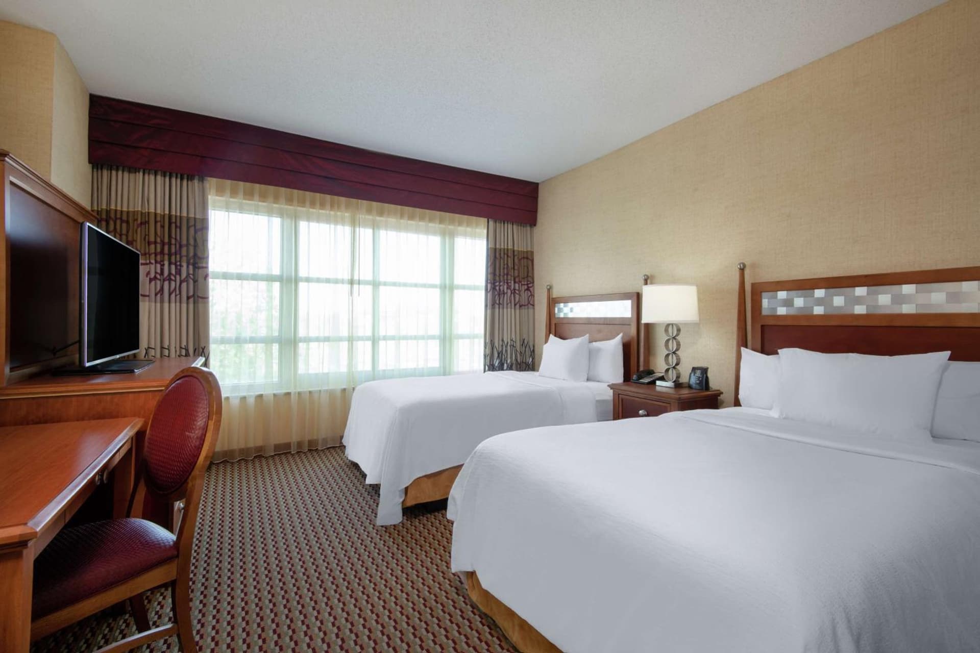 Embassy Suites Northwest Arkansas - Hotel, Spa & Convention Center gallery photo in Rogers, AR — image 41