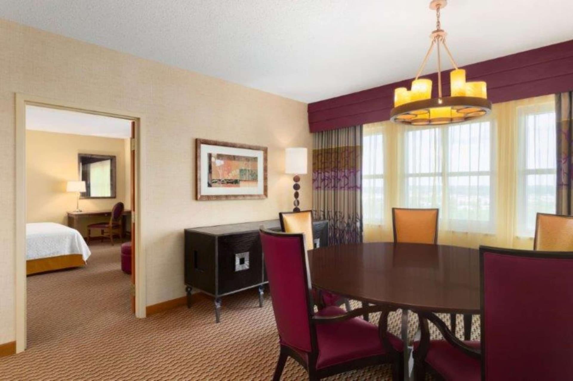 Embassy Suites Northwest Arkansas - Hotel, Spa & Convention Center gallery photo in Rogers, AR — image 47