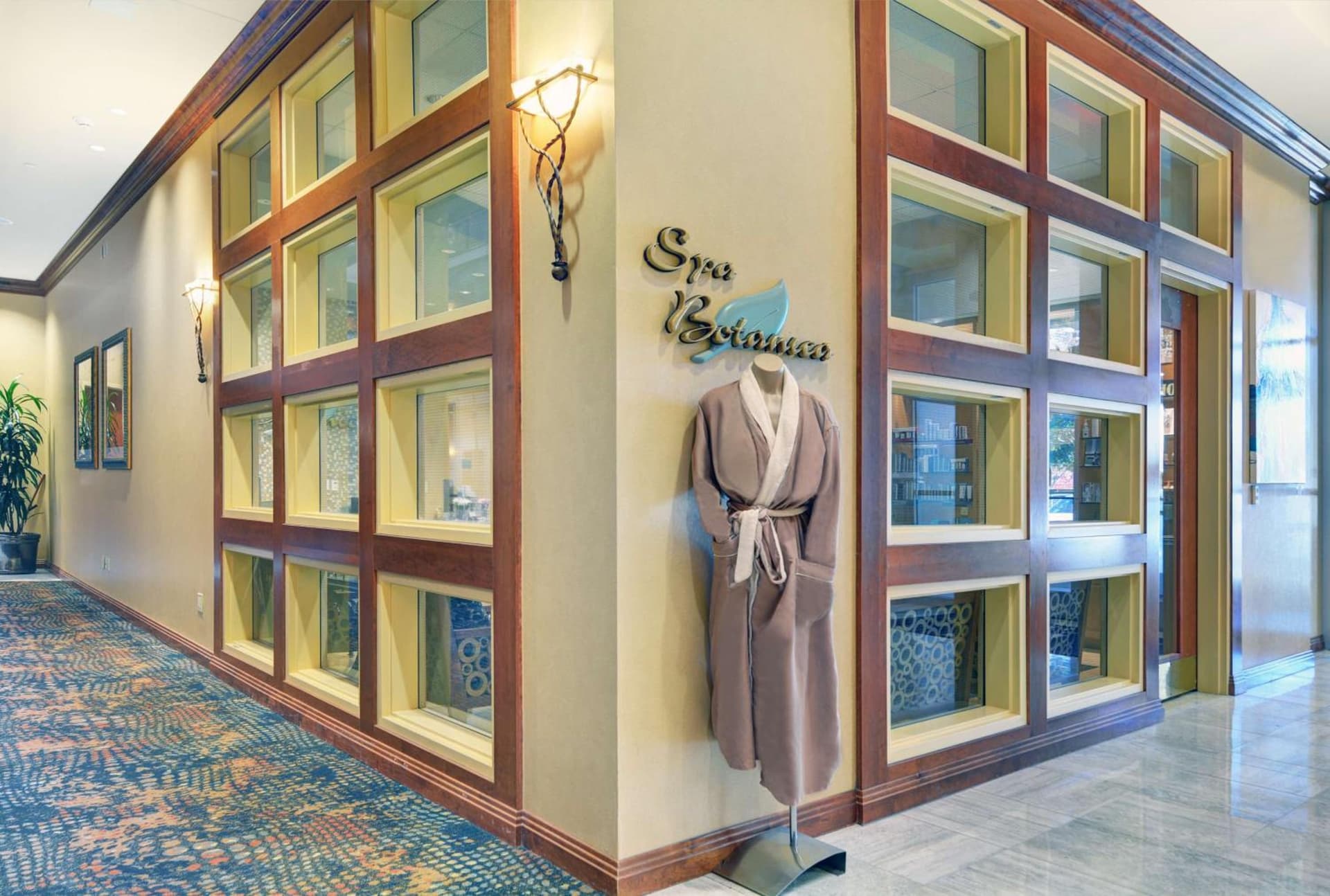 Embassy Suites Northwest Arkansas - Hotel, Spa & Convention Center gallery photo in Rogers, AR — image 22