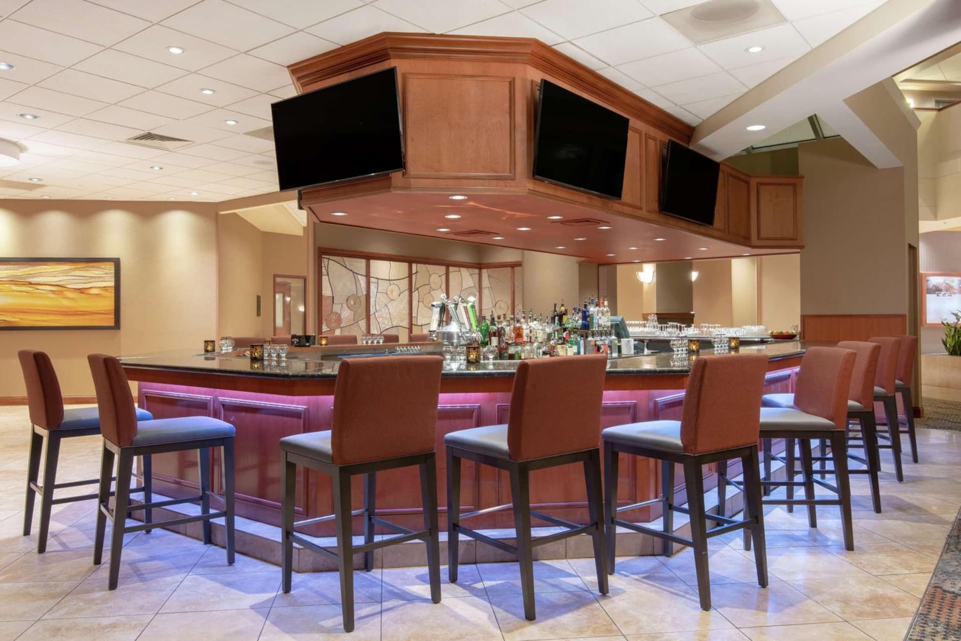 Embassy Suites Northwest Arkansas - Hotel, Spa & Convention Center gallery photo in Rogers, AR — image 23