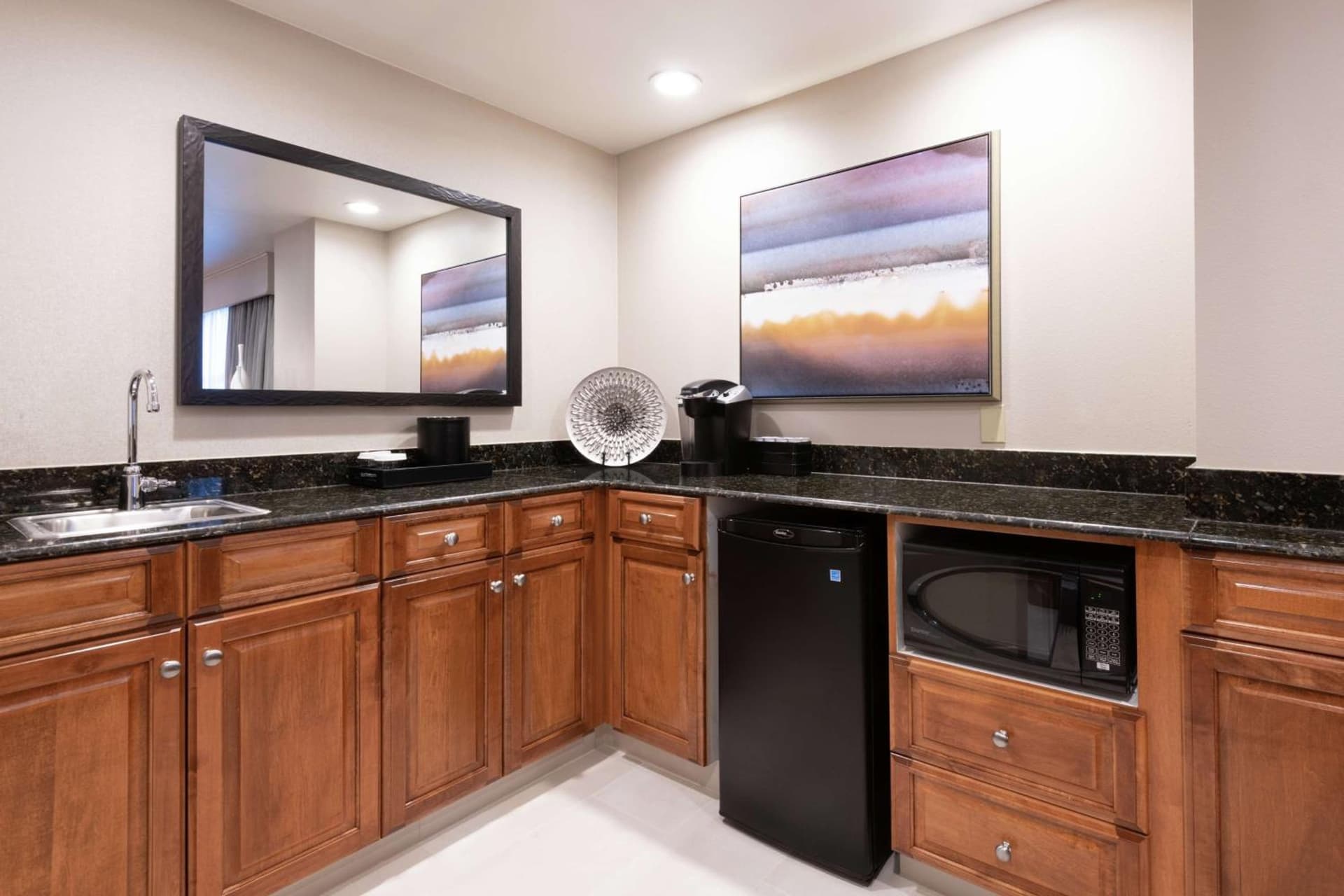 Embassy Suites Northwest Arkansas - Hotel, Spa & Convention Center gallery photo in Rogers, AR — image 32