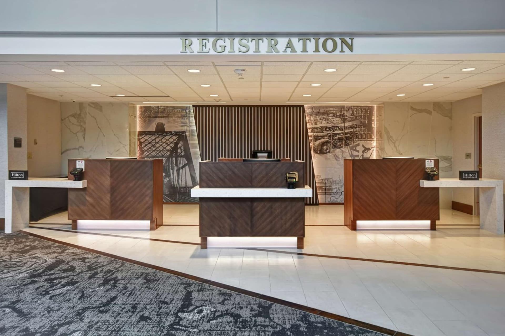 Embassy Suites by Hilton Omaha Downtown Old Market gallery photo in Omaha, NE — image 37