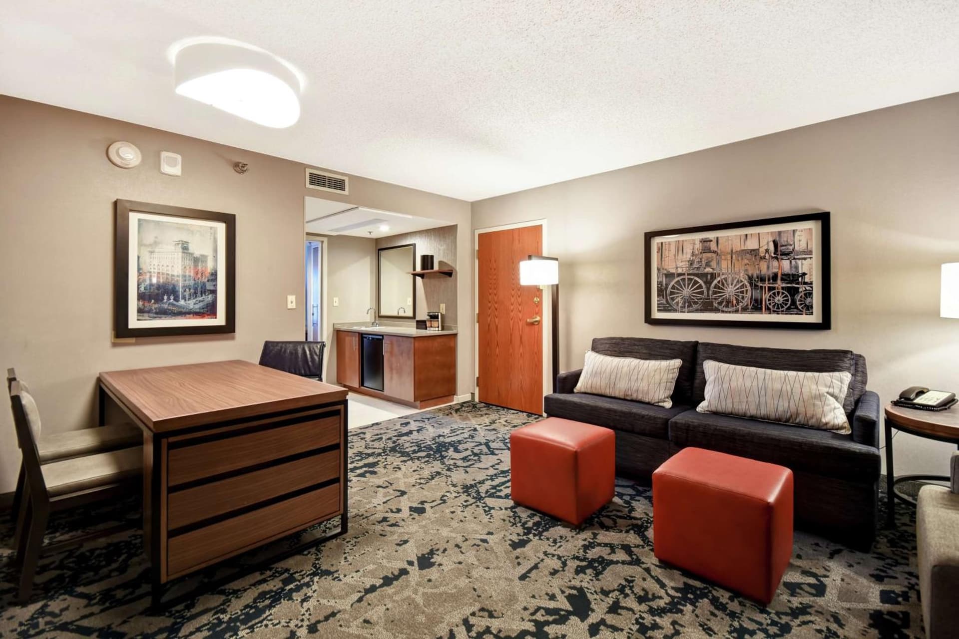Embassy Suites by Hilton Omaha Downtown Old Market gallery photo in Omaha, NE — image 30