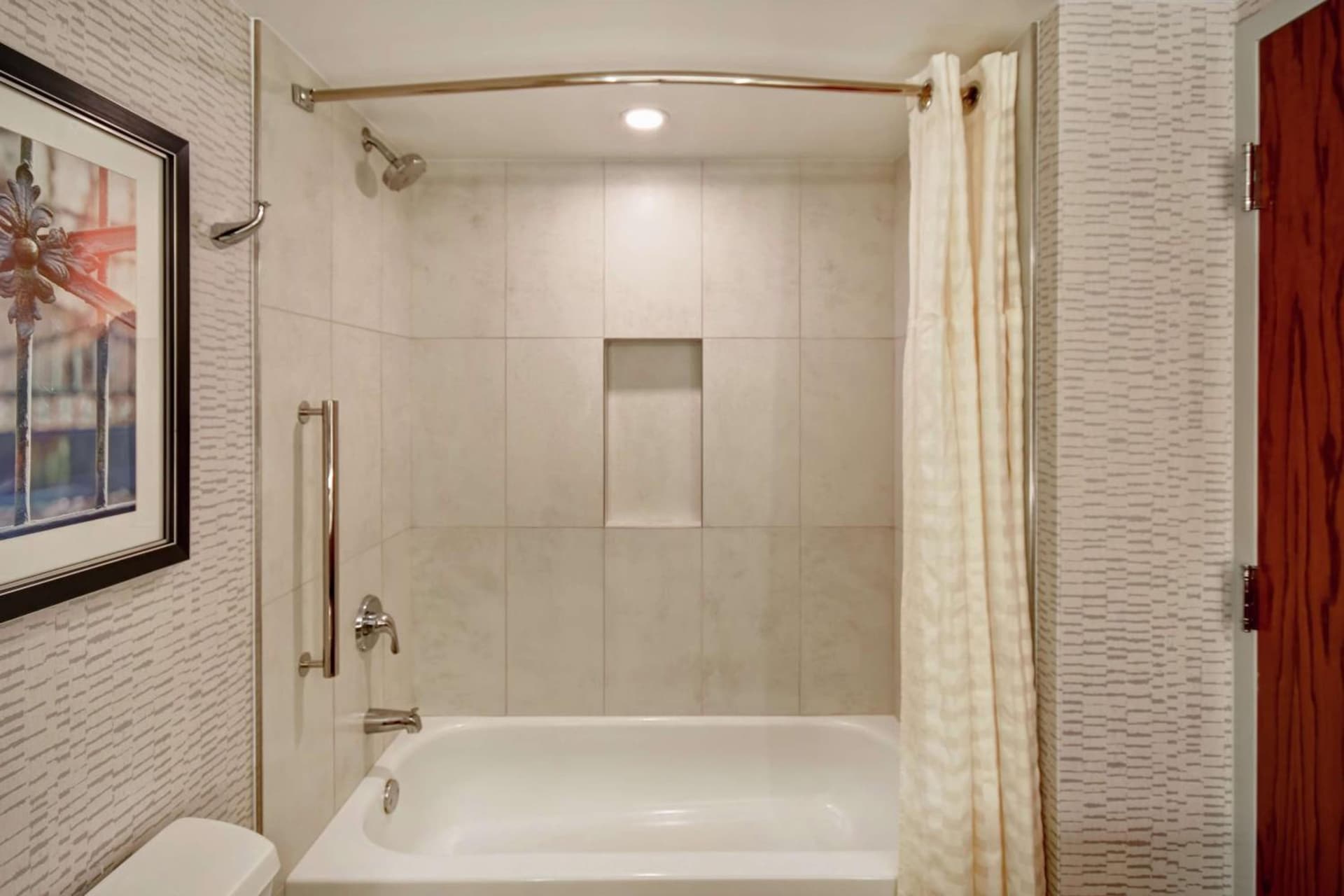 Embassy Suites by Hilton Omaha Downtown Old Market gallery photo in Omaha, NE — image 57