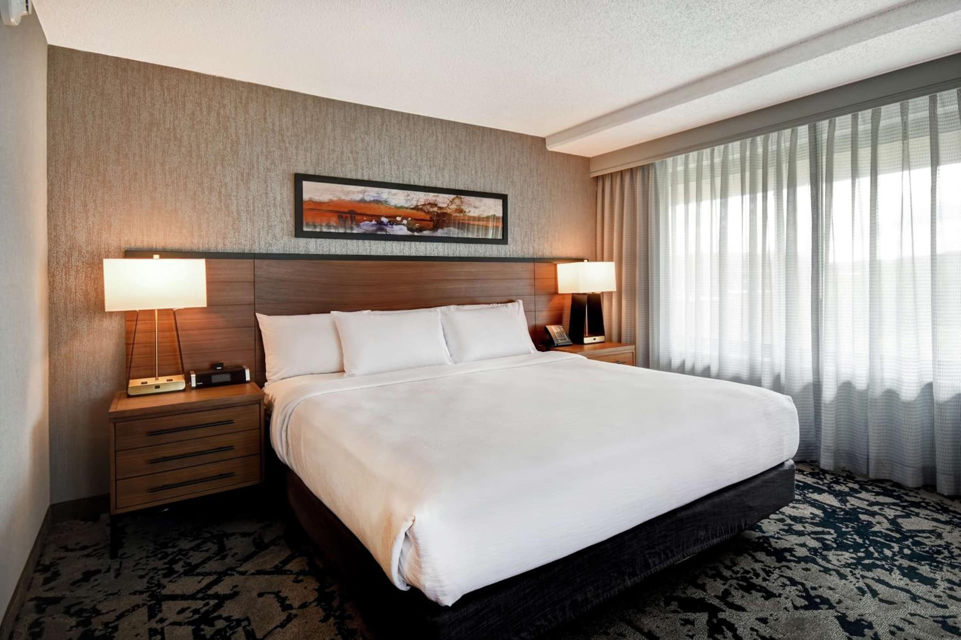 Embassy Suites by Hilton Omaha Downtown Old Market gallery photo in Omaha, NE — image 13