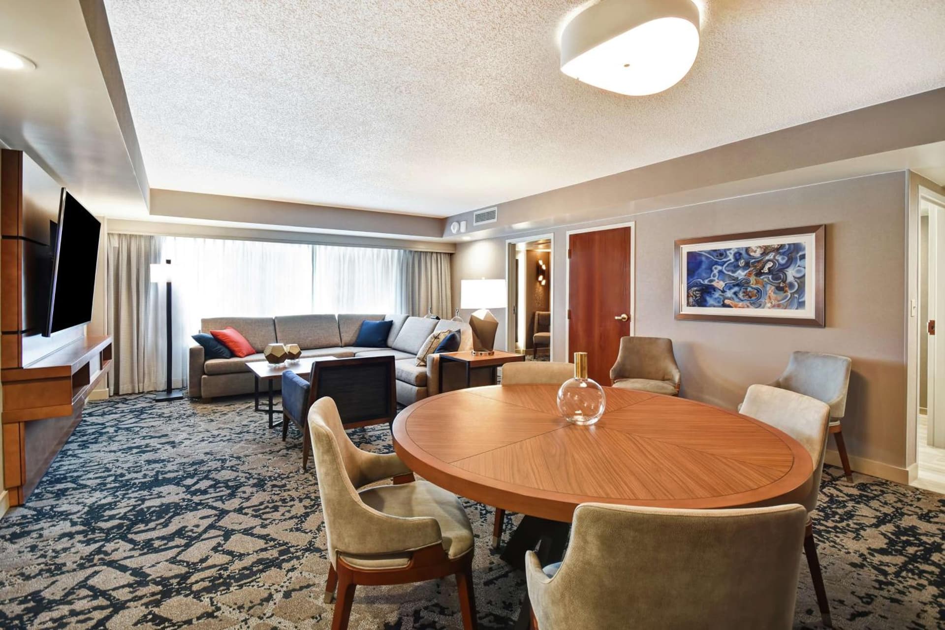 Embassy Suites by Hilton Omaha Downtown Old Market gallery photo in Omaha, NE — image 29