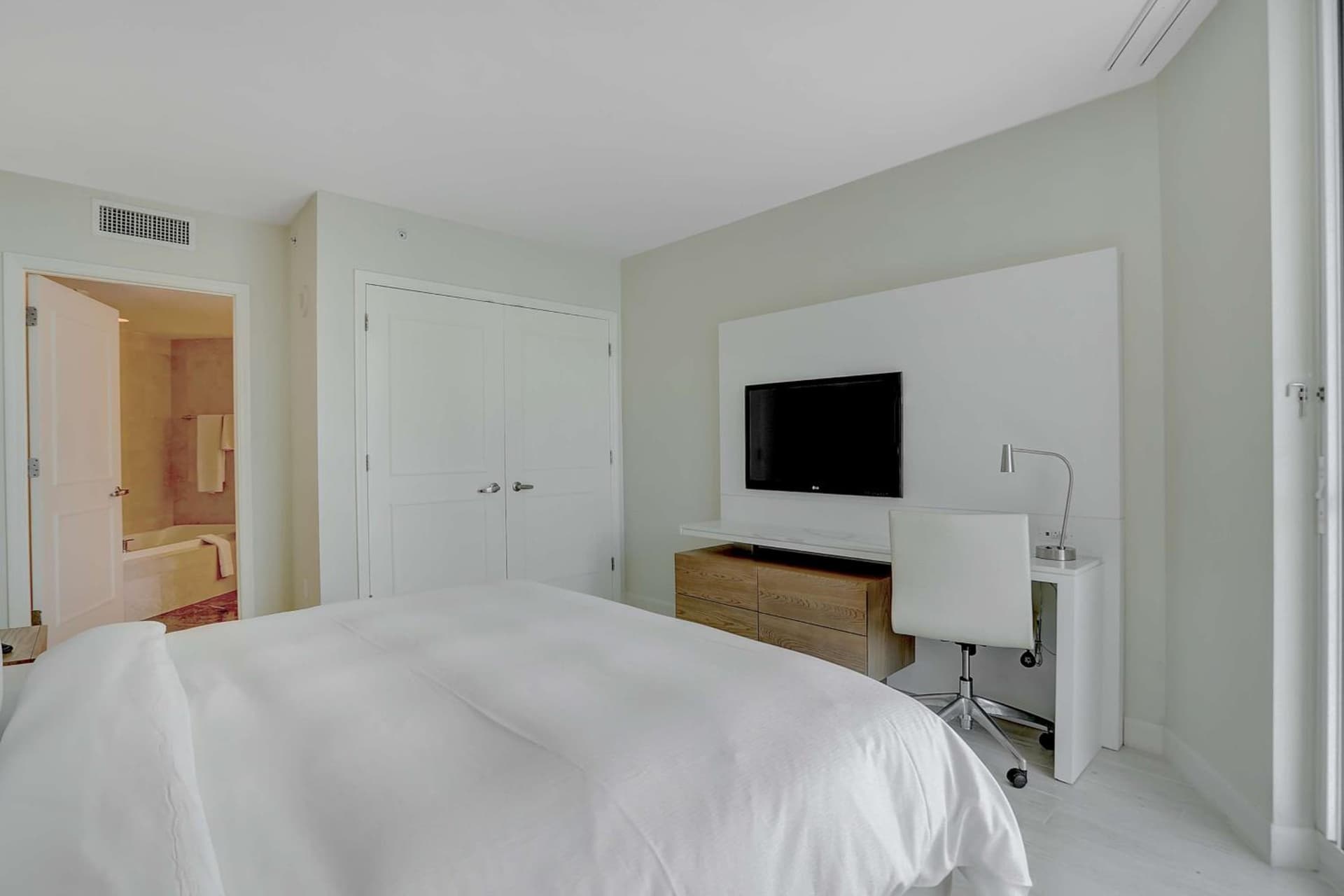 Beach House Fort Lauderdale, A Hilton Resort gallery photo in Fort Lauderdale, FL — image 106