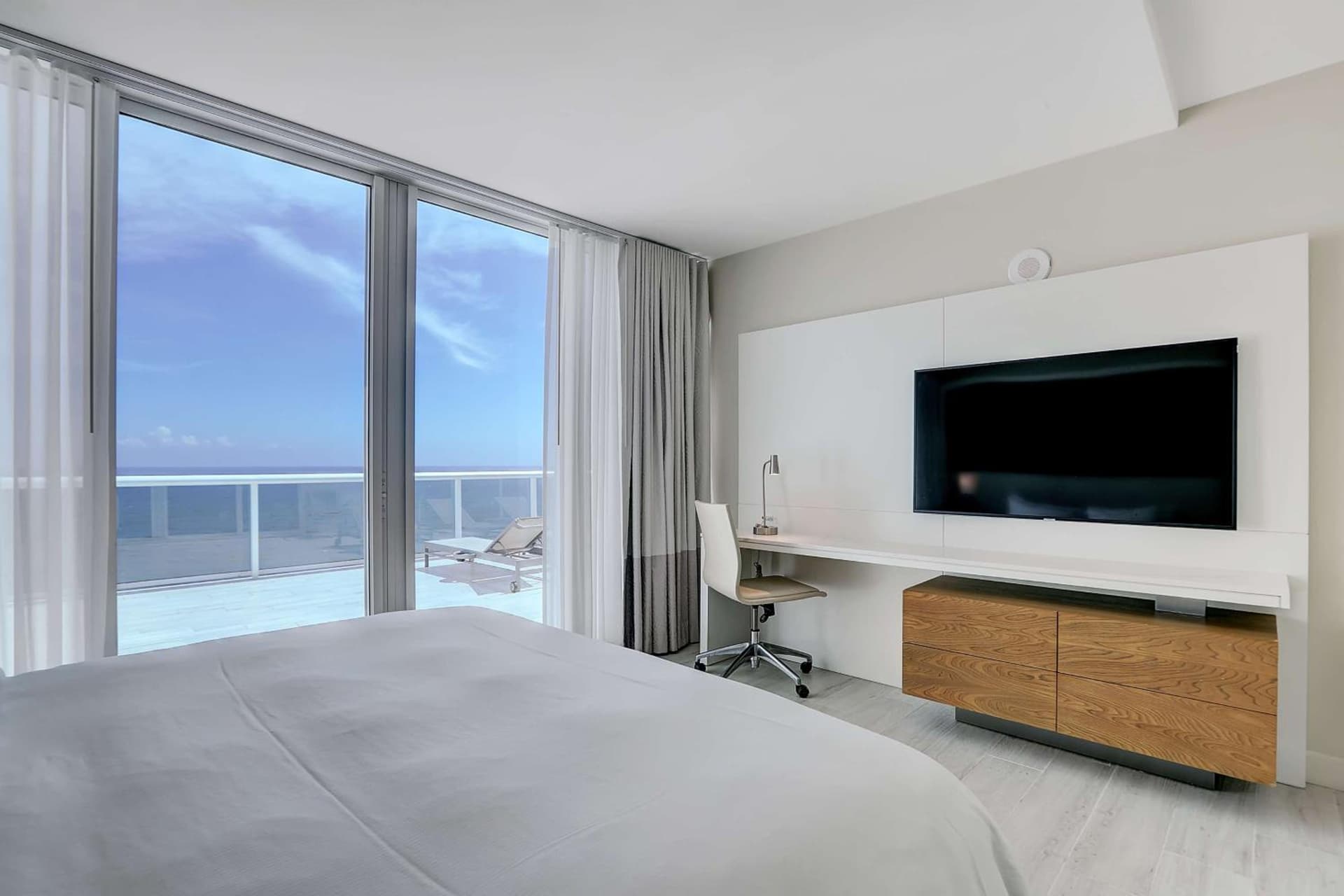 Beach House Fort Lauderdale, A Hilton Resort gallery photo in Fort Lauderdale, FL — image 81