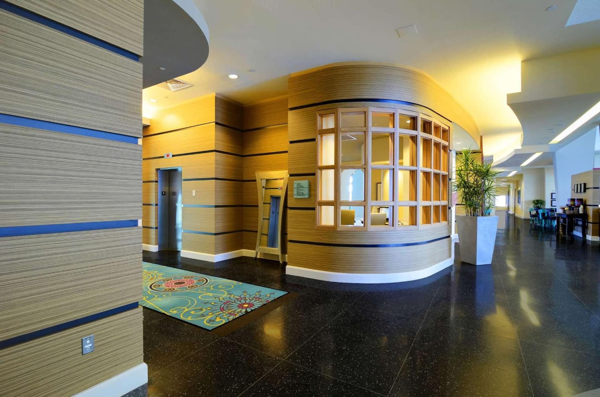 Hampton Inn & Suites by Hilton Miami Downtown/Brickell property views in Miami, FL — gallery photo 3