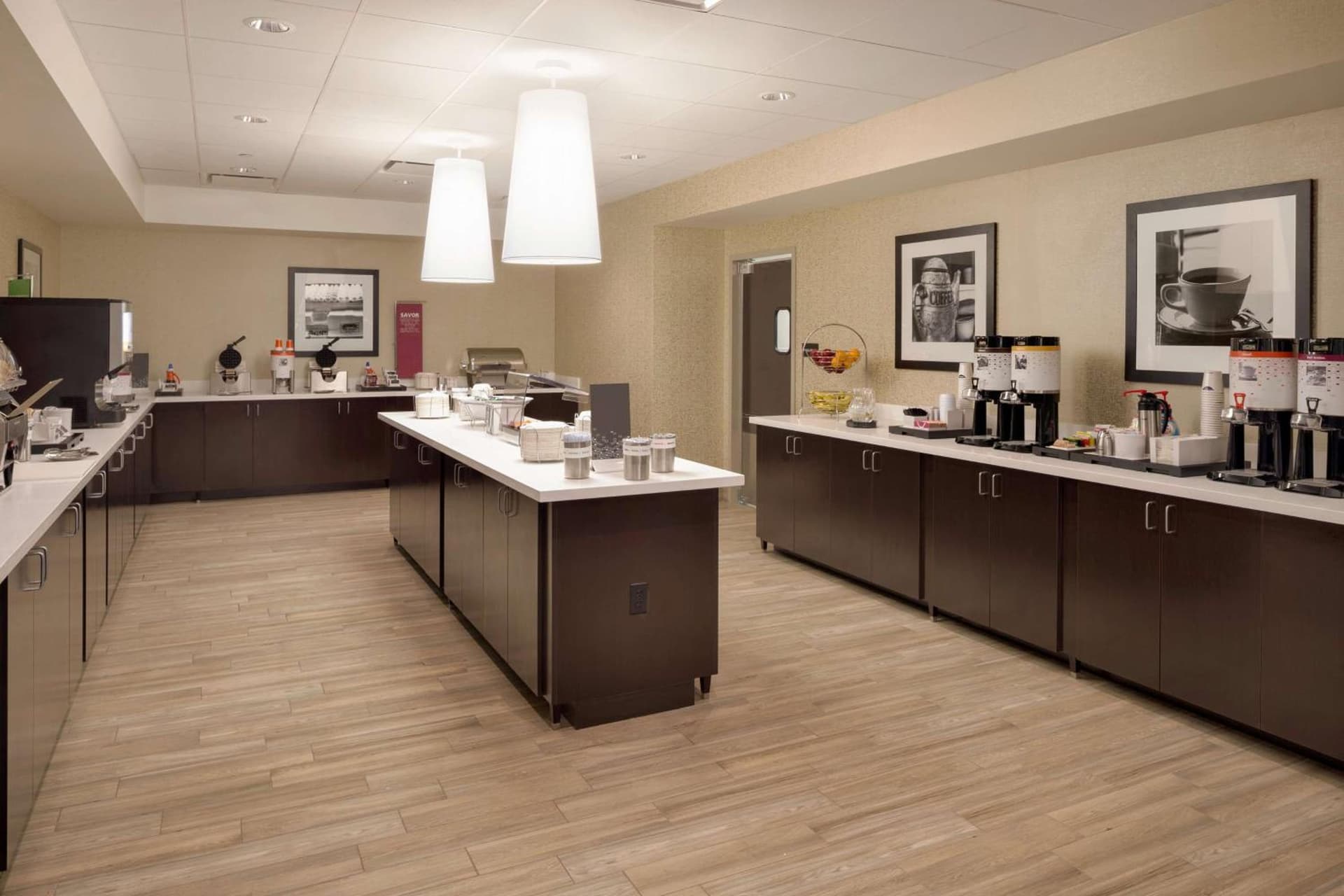 Hampton Inn & Suites Rosemont Chicago O'Hare gallery photo in Rosemont, IL — image 32